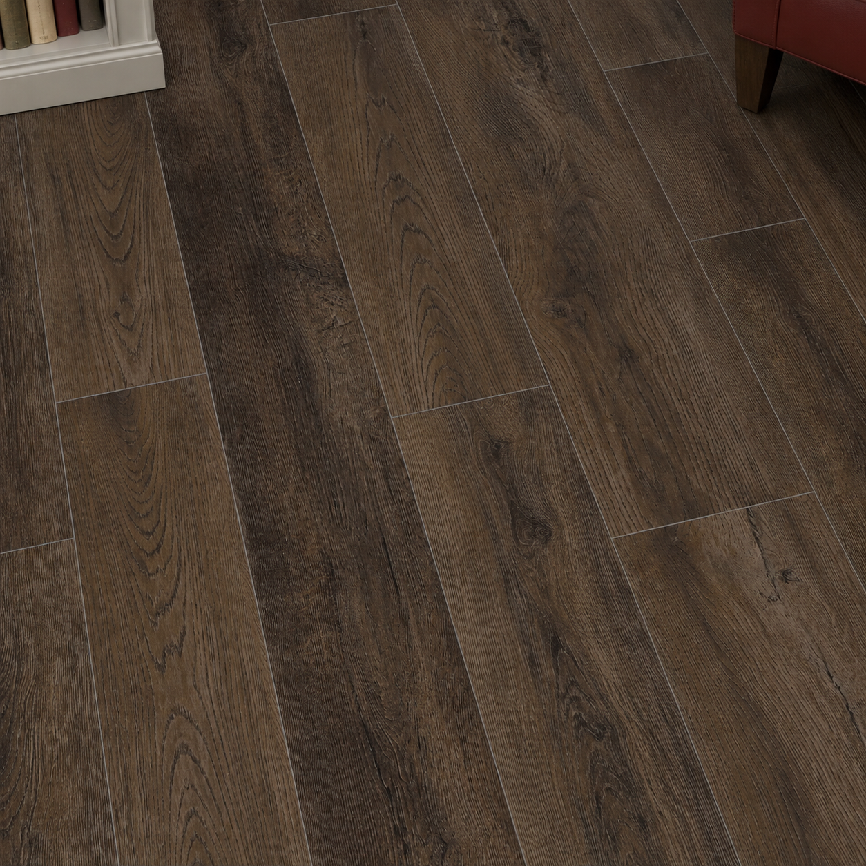 rootwell-saddlewood-04-surface-detail-71438c394bf7.webp