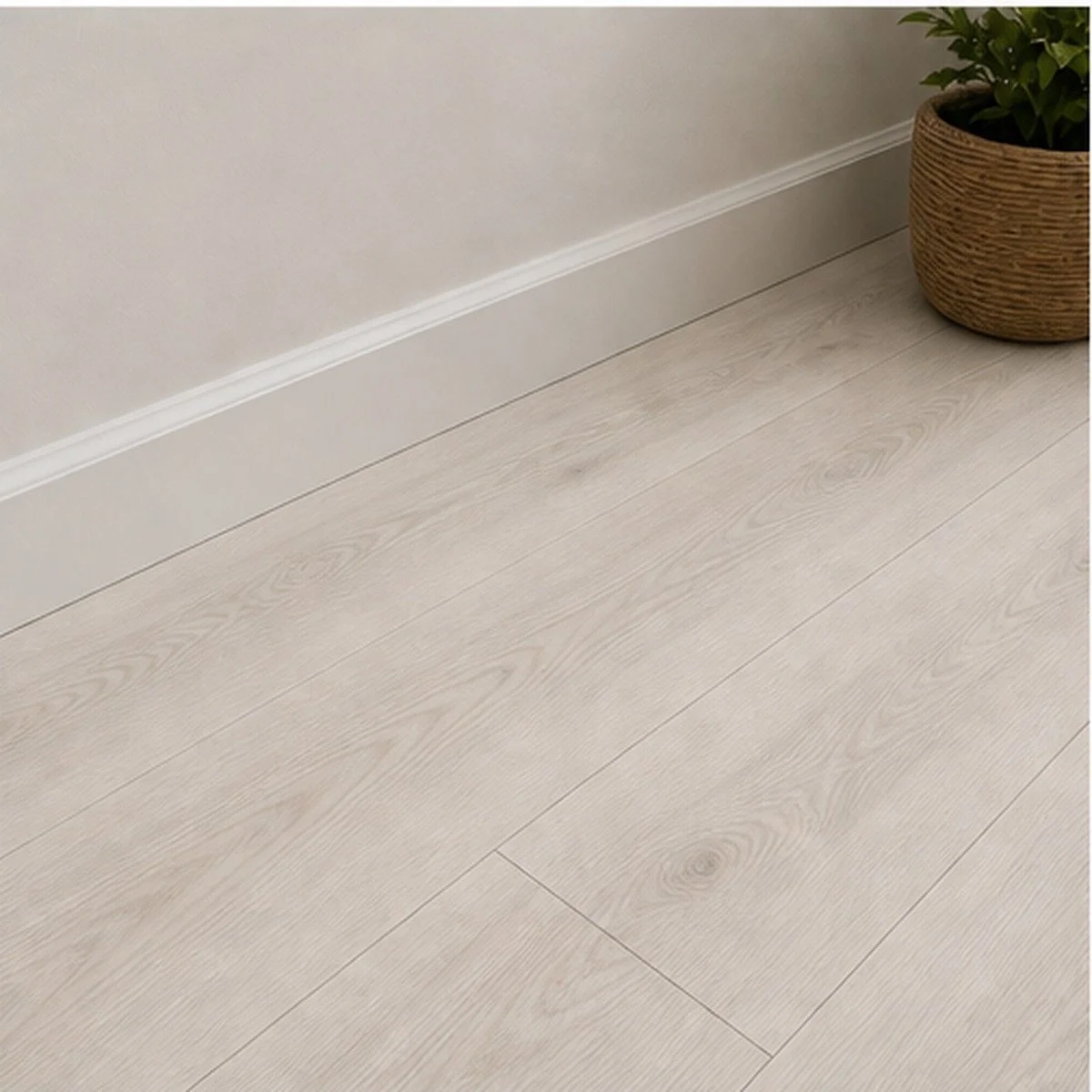 falcon-05-baseboard-detail.jpg