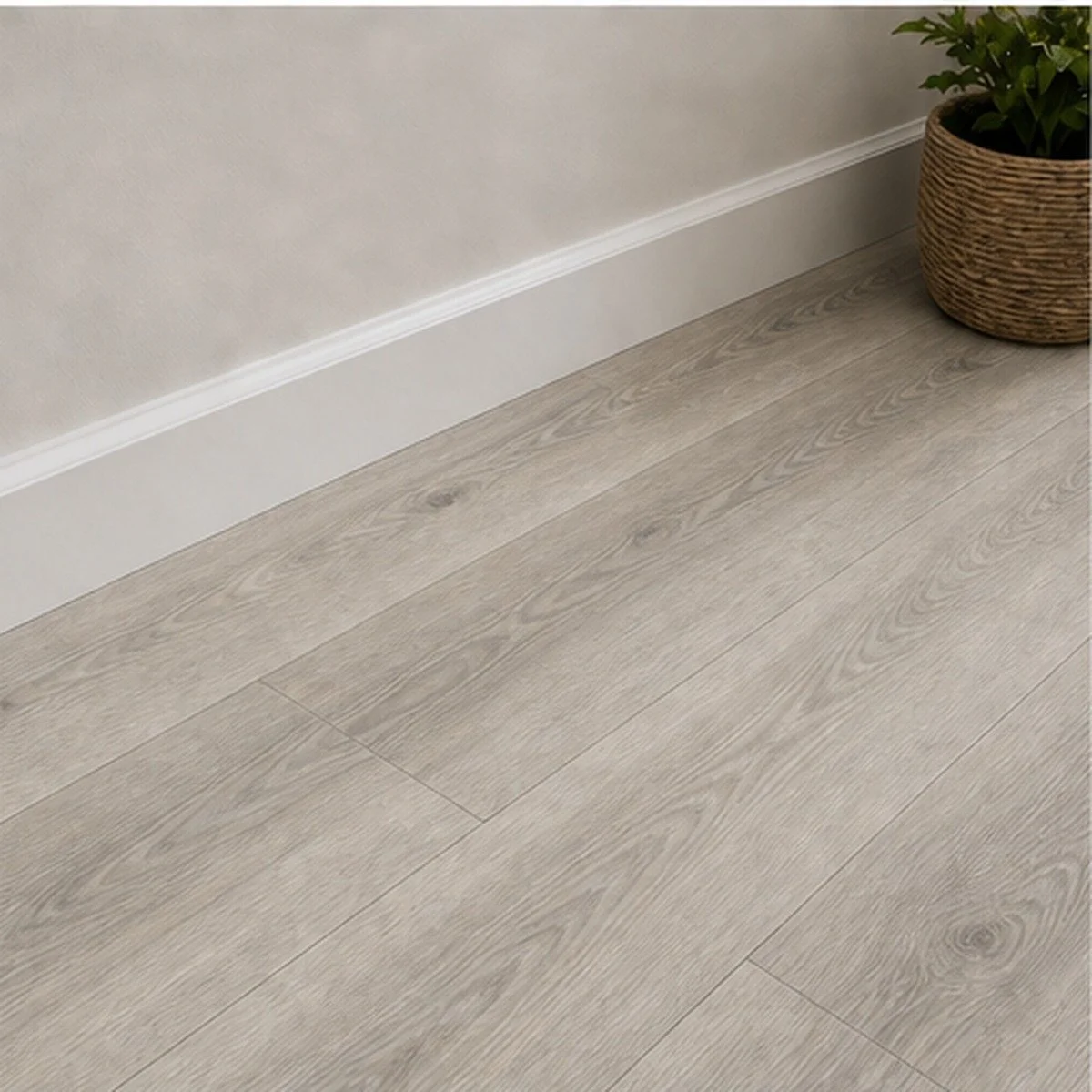 traverse-05-baseboard-detail.jpg