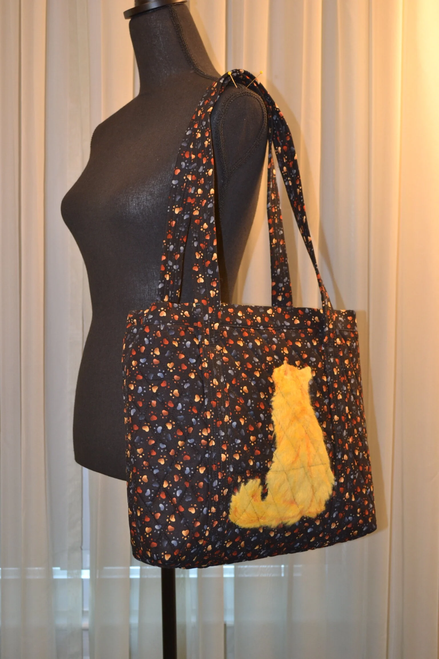 FuzzyCat1 - Helen Case.JPG