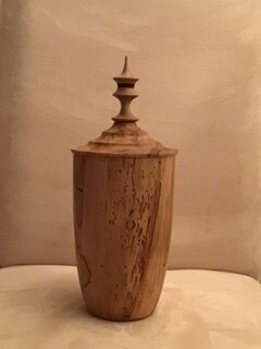  Chuck Koyanagi lidded finial box 