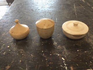  Willie Simmons lidded boxes 