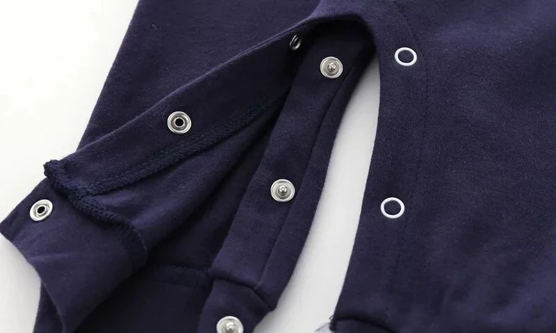 4510E130-A20C-41A6-B4A7-17260C53BDE9