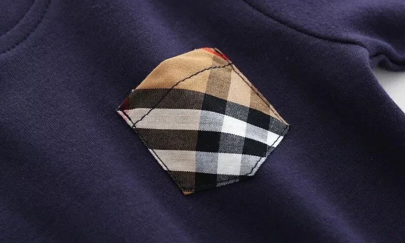 47E6B582-2F7A-43B0-B0DD-1D1475C8FF57