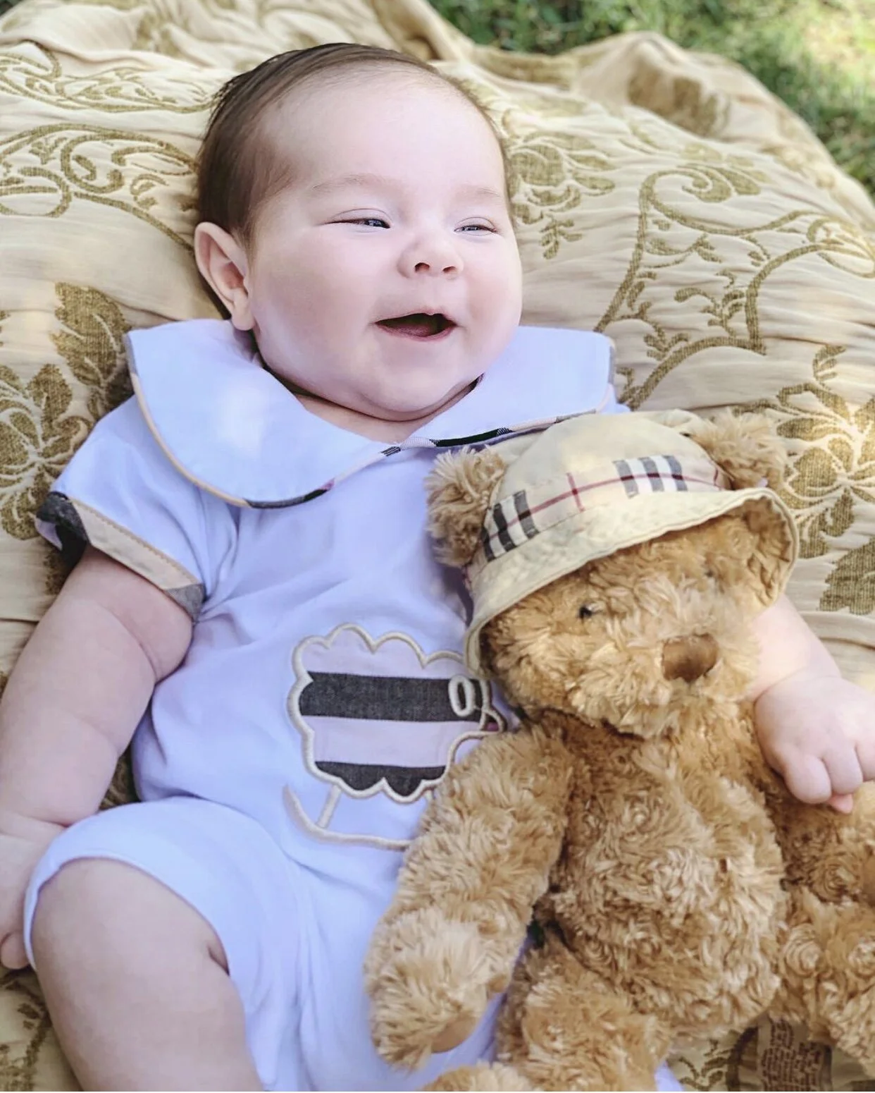 5E3E4F39-0440-4A4C-957E-DAC53E926FF4