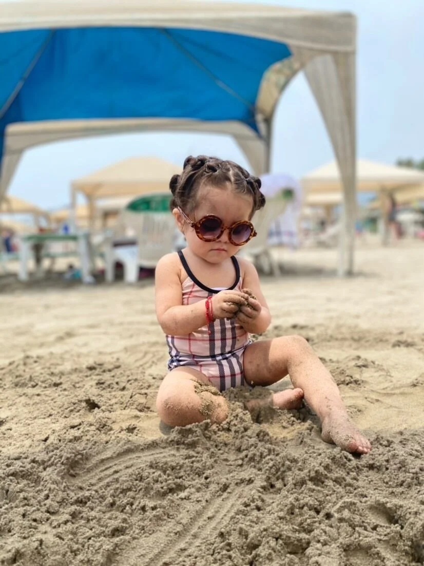 2B85E0D9-08A3-4EF1-B4D6-E2FF42F28788