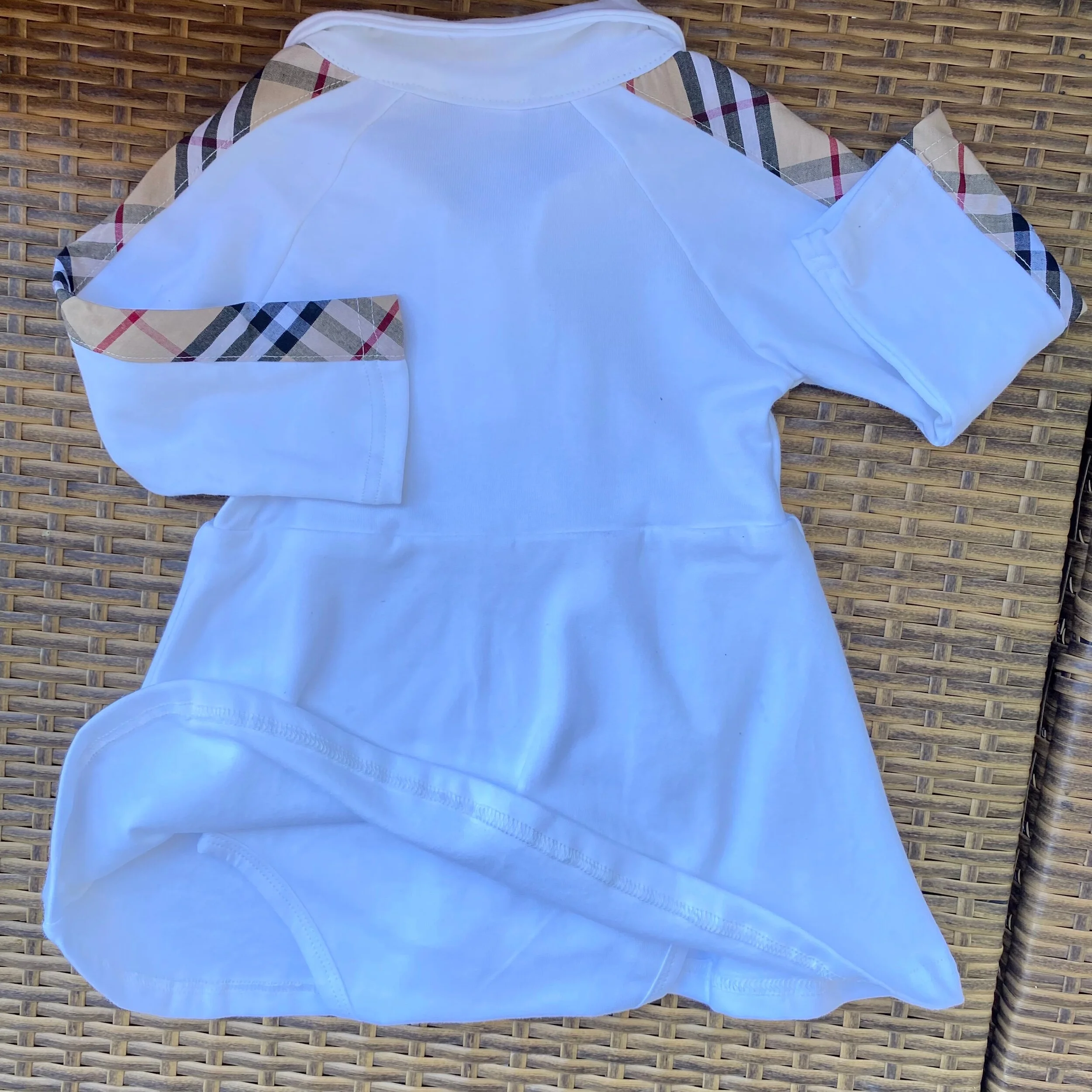 AAFB0790-CDAE-4370-BE73-0F99BA872B04