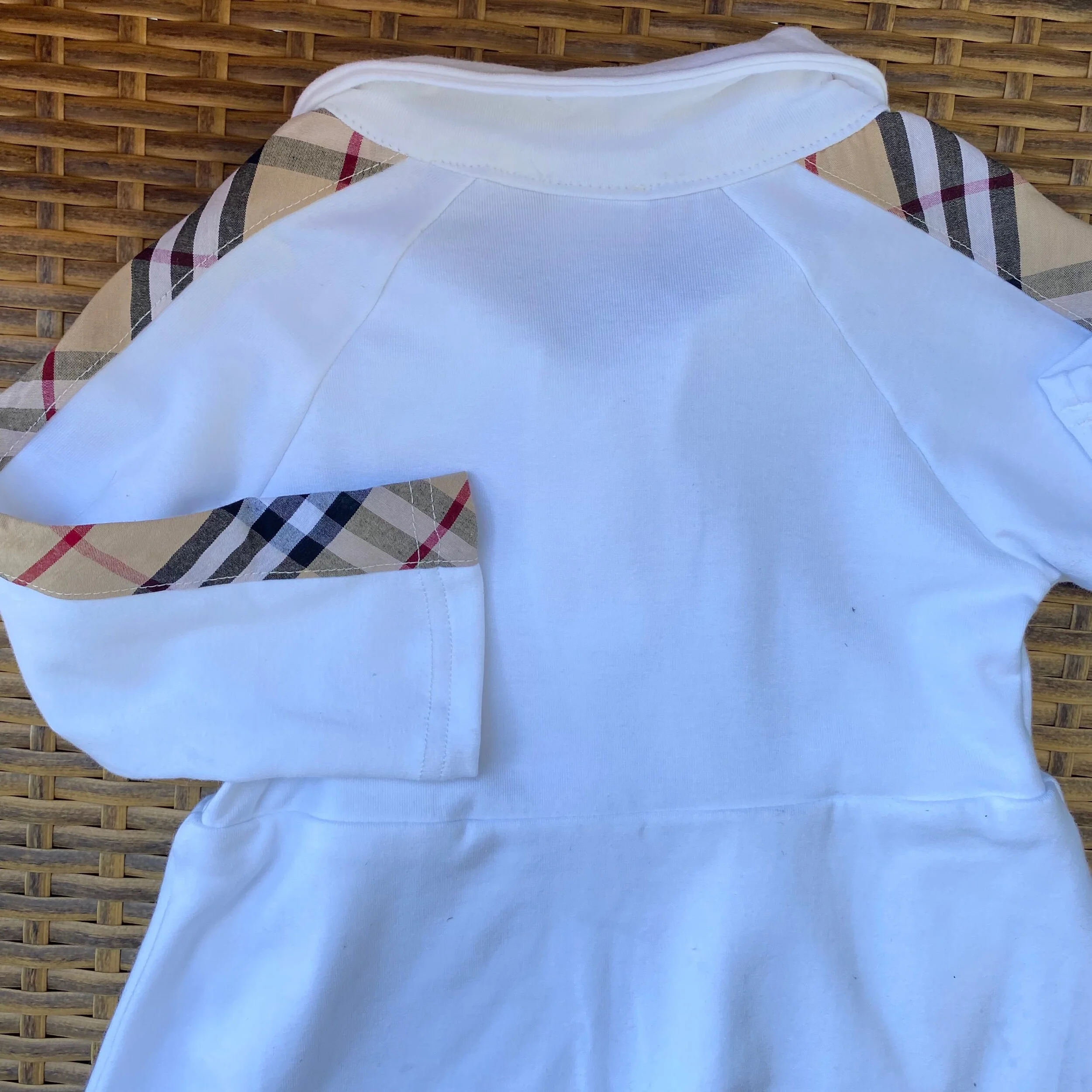 10174E6B-D68D-4118-8AF6-52CE60B91A72