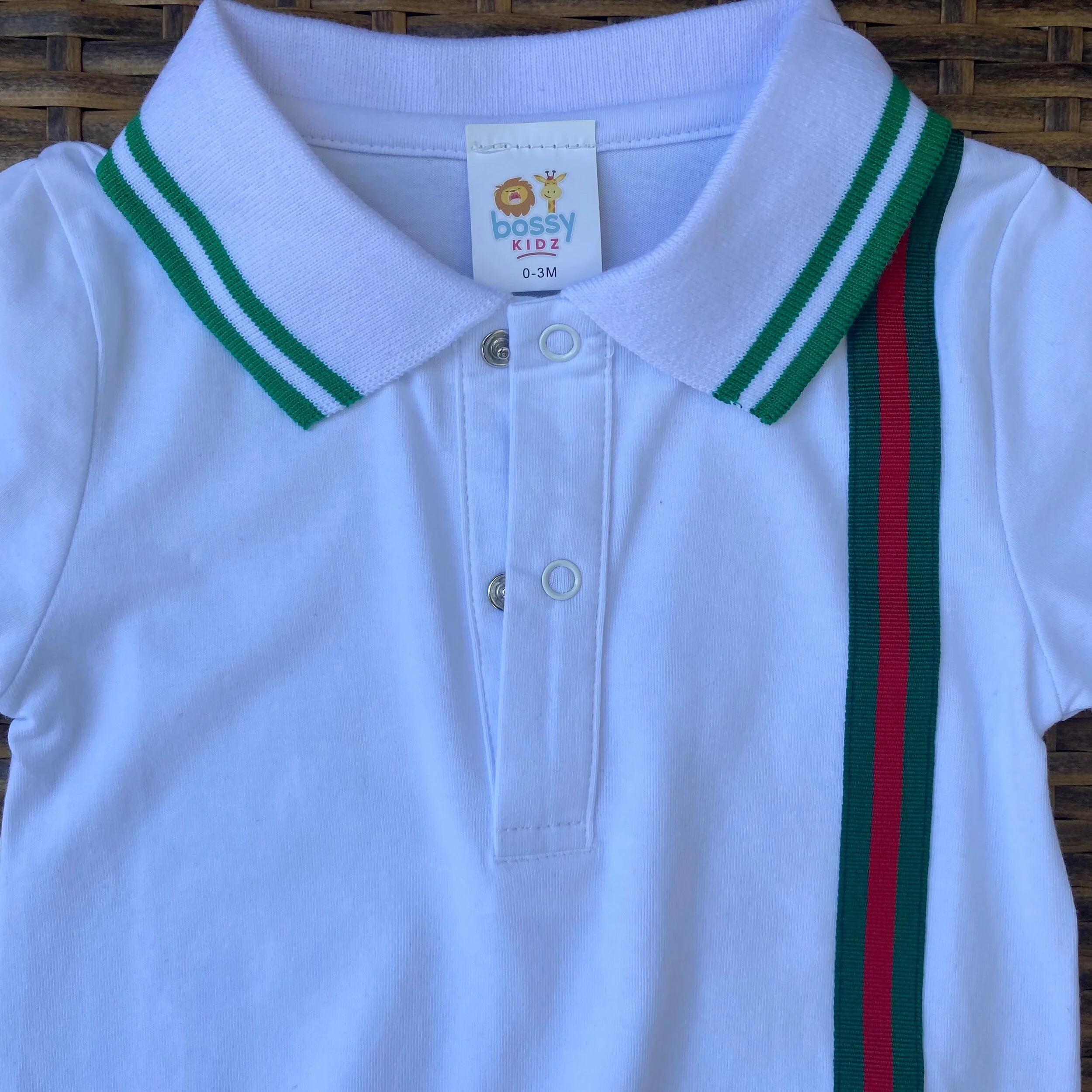 E5499174-809A-490E-B9BF-6DFF3B40A63C