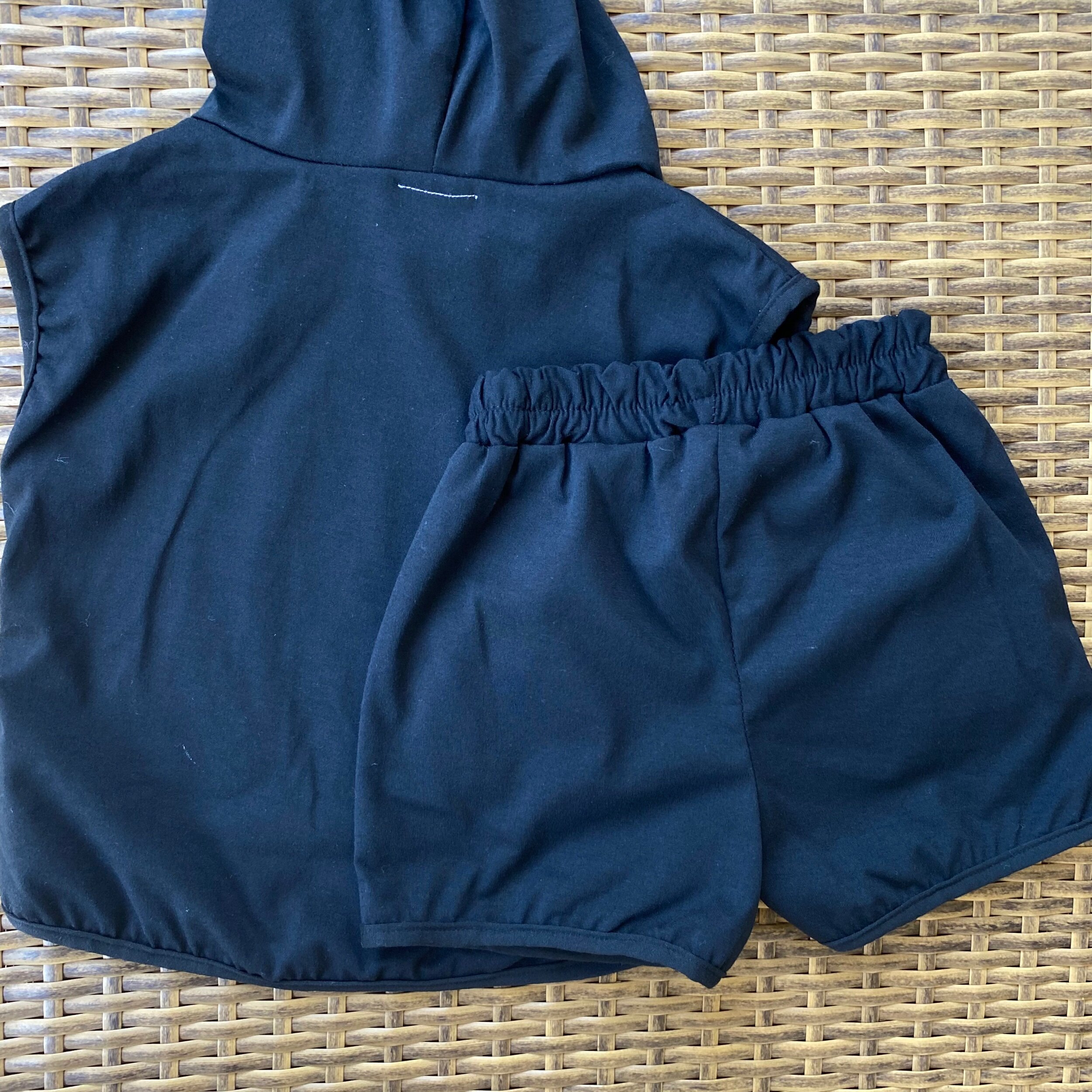 62DE3350-3AE6-4F56-827B-868427697143