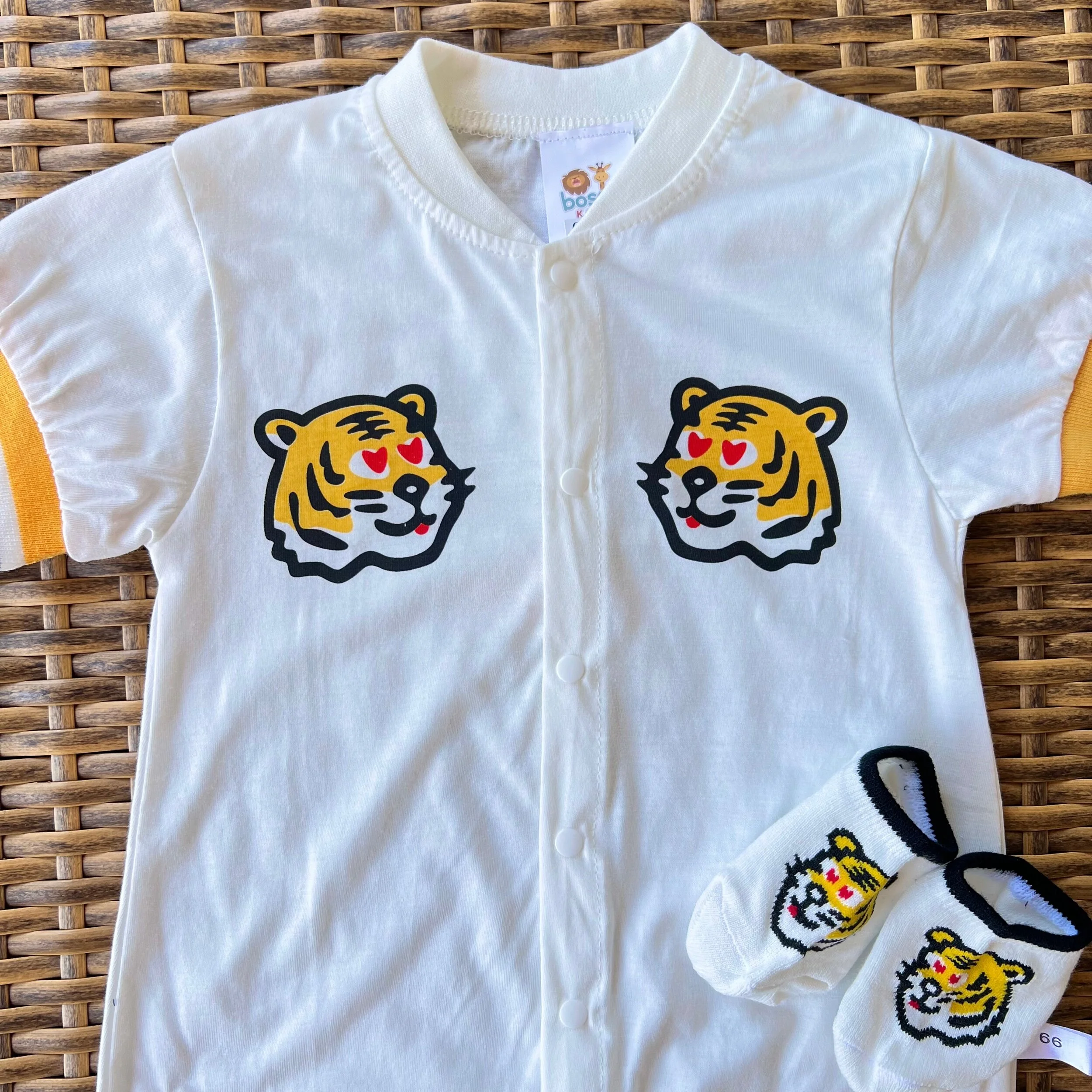 7A20E0EF-2CB2-4049-8CB8-2A2E3A5B22E8