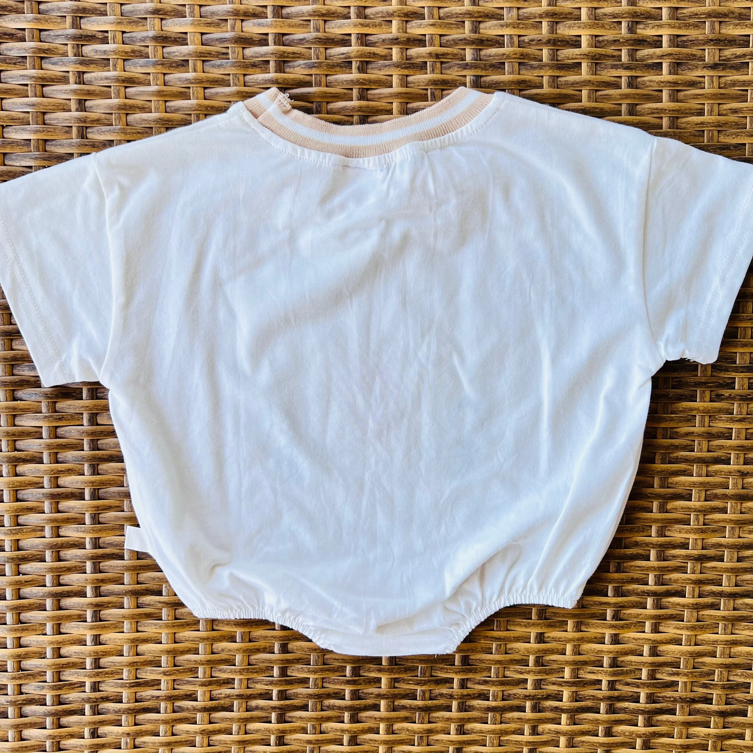 0D563E9F-186C-41A1-9099-4E7DCBA63ABE