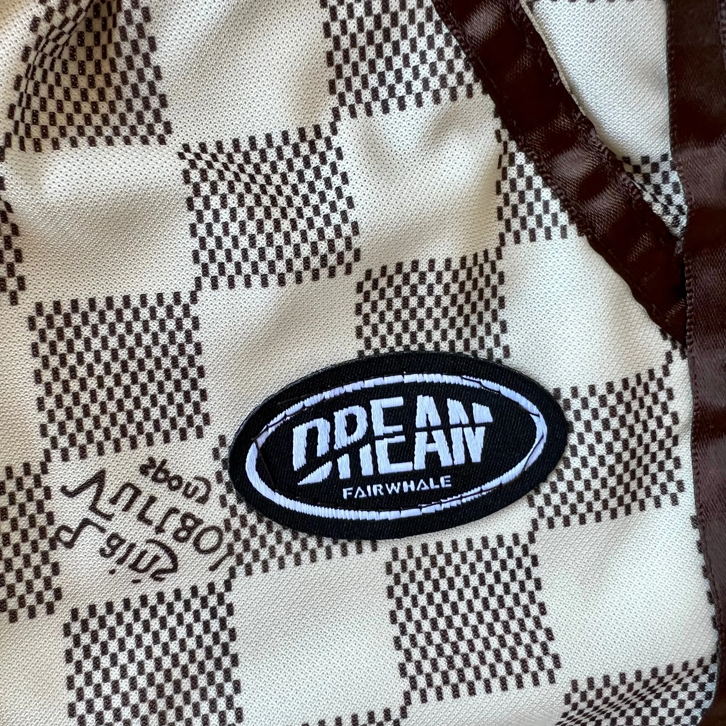 60ADA0D3-3DB9-415D-979B-C708BAF31B42