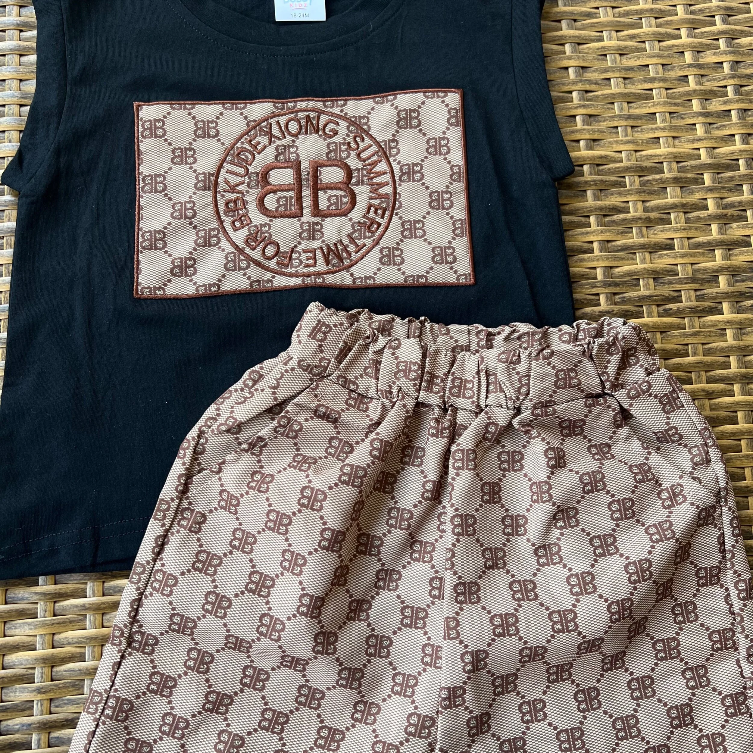 58193428-1530-4E7A-9E10-B5DA88158B7C