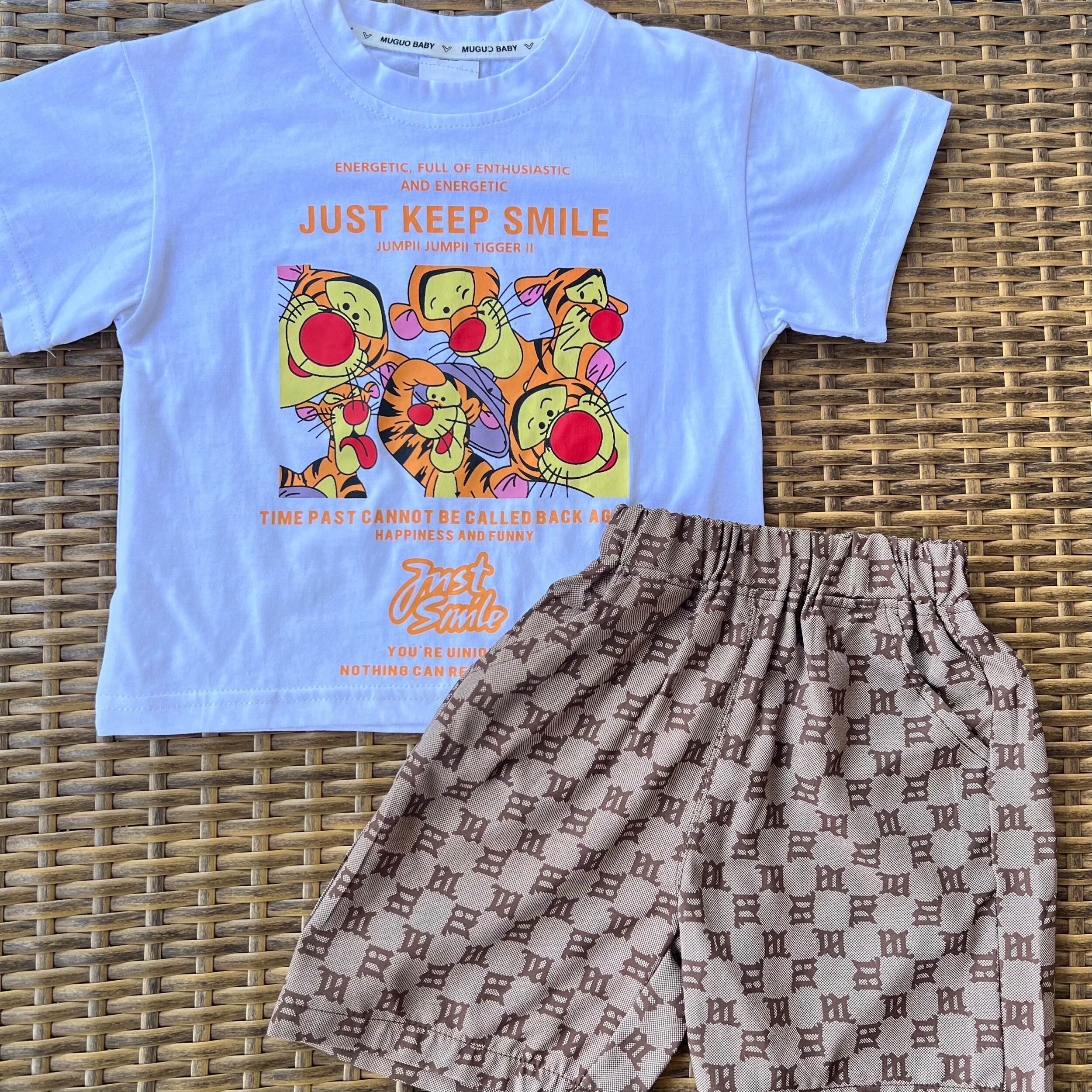 700185B6-5806-4AEC-AA53-C0BBDEFD41BB