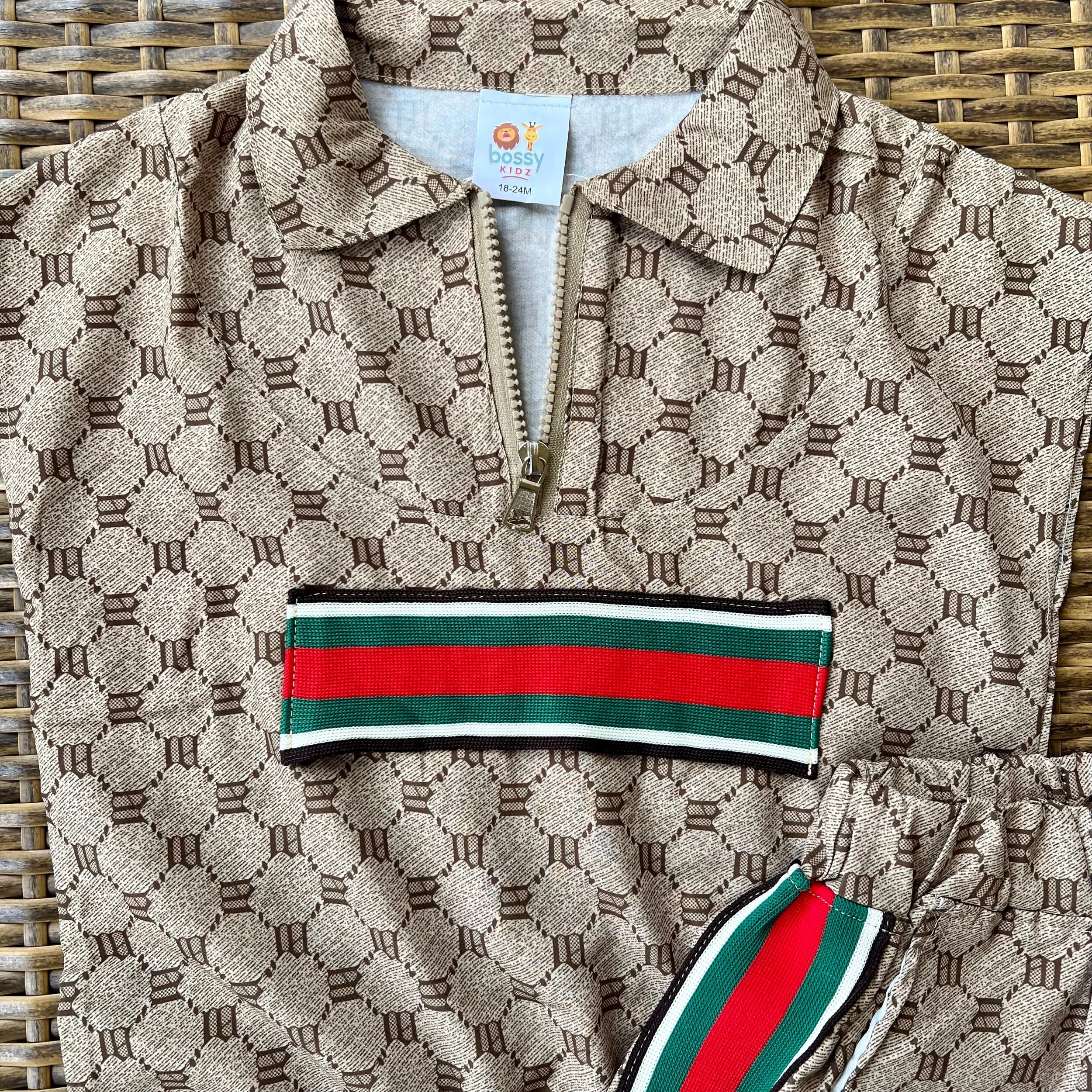 9BB87FA4-357D-41D5-A22E-B90A99EBBBA0