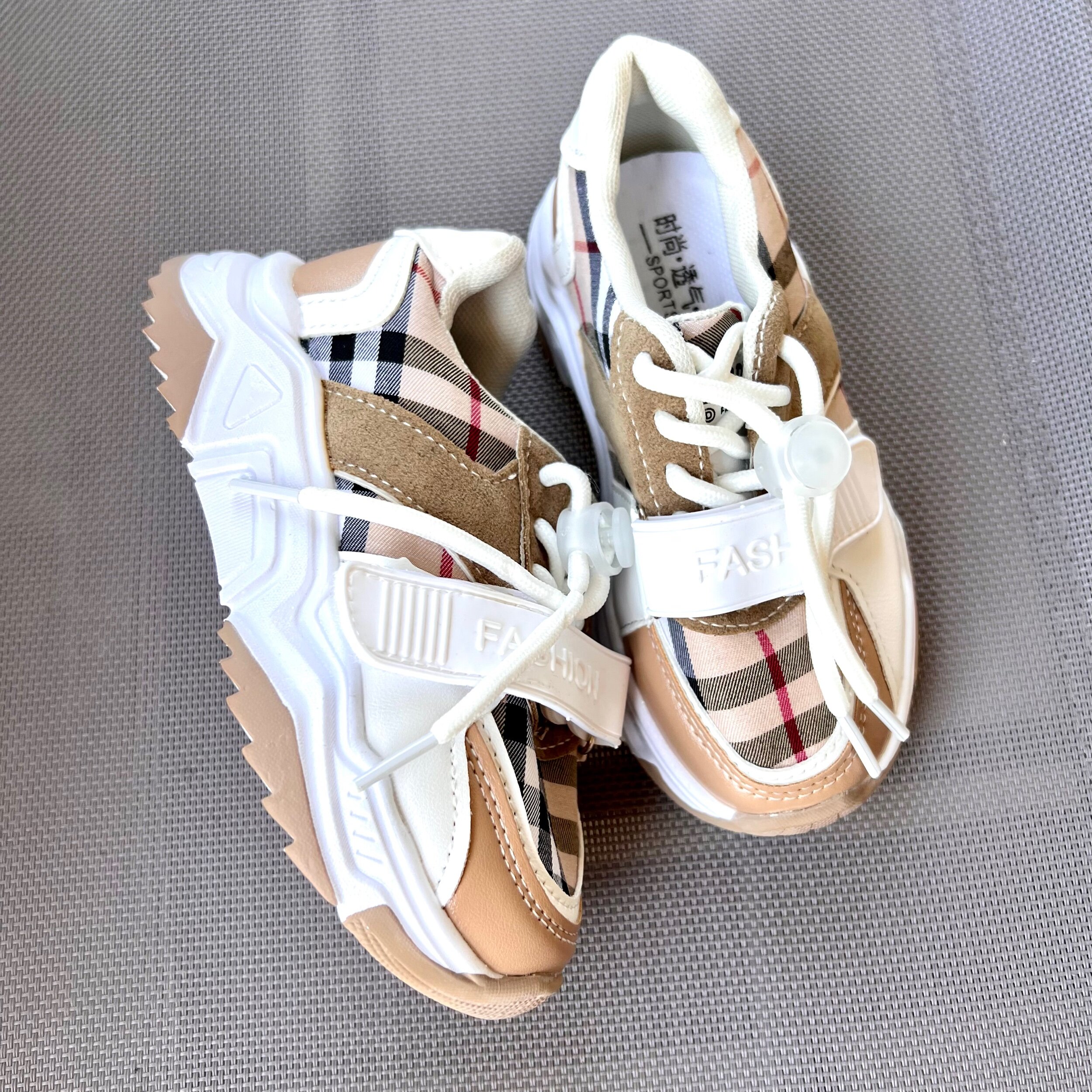 2A260913-1F86-4613-A4E4-51AAD46C3258