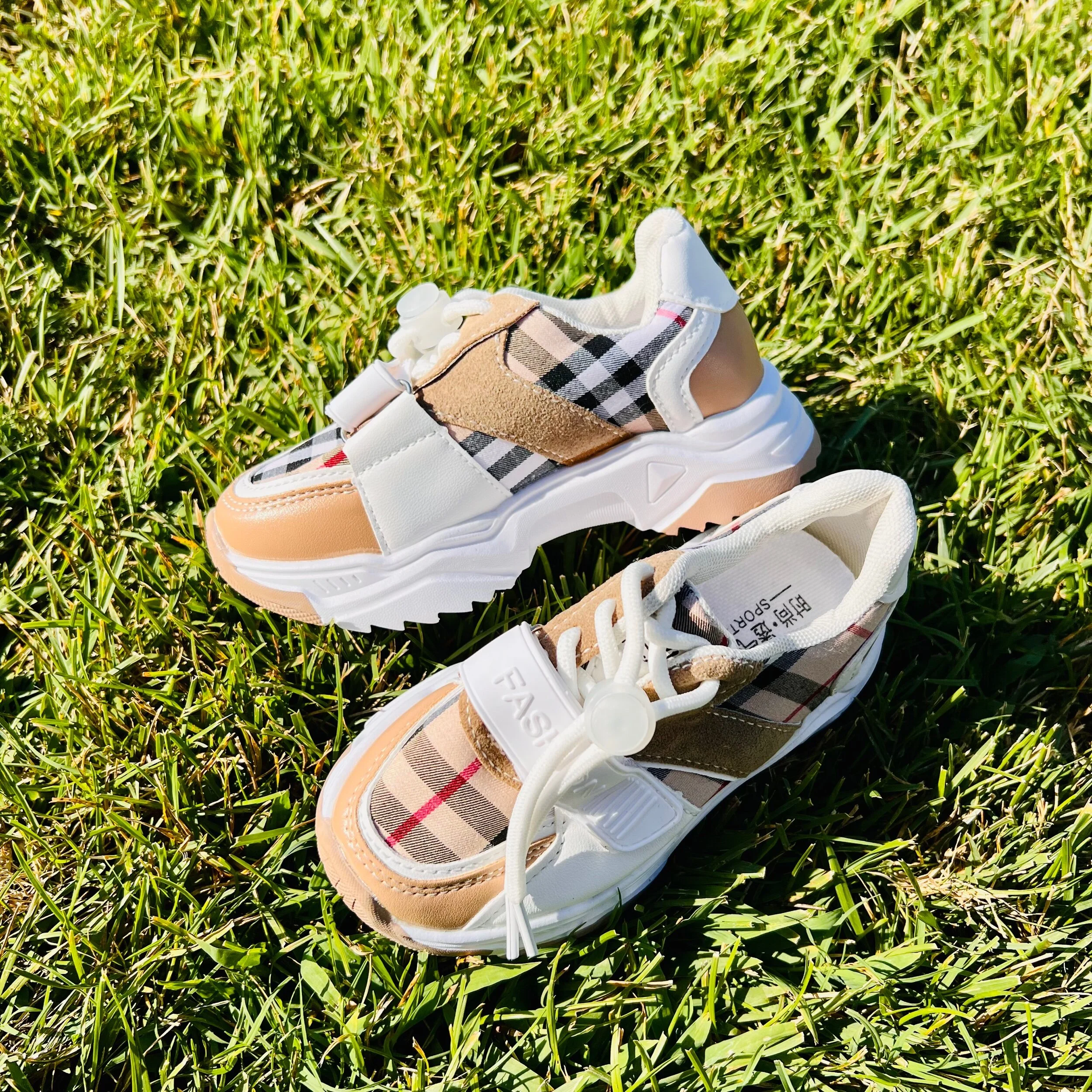 84992B95-09E5-4FB8-9F65-02E001EB5439