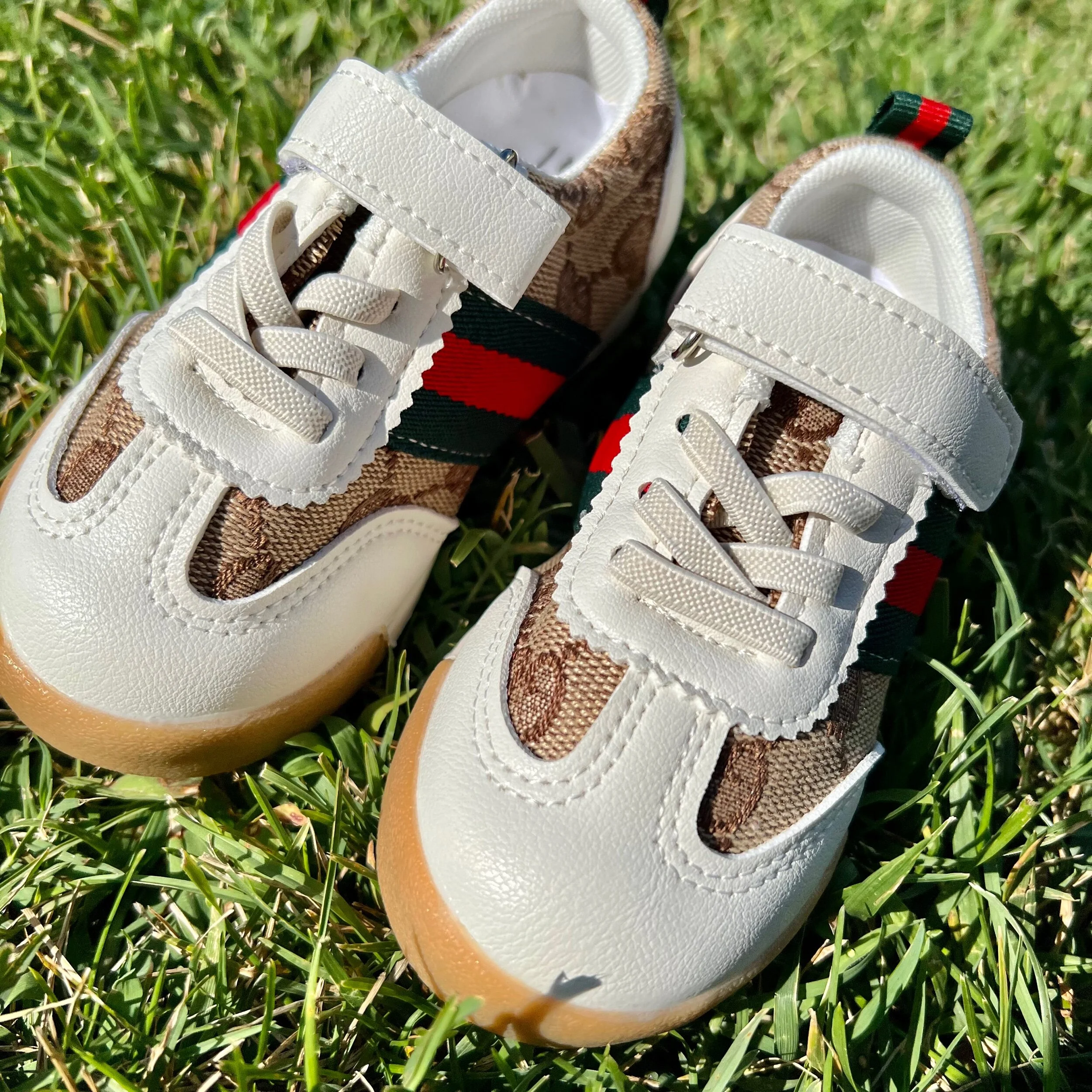 9D15C39B-4908-42D2-AA14-F53D47F1F8D5