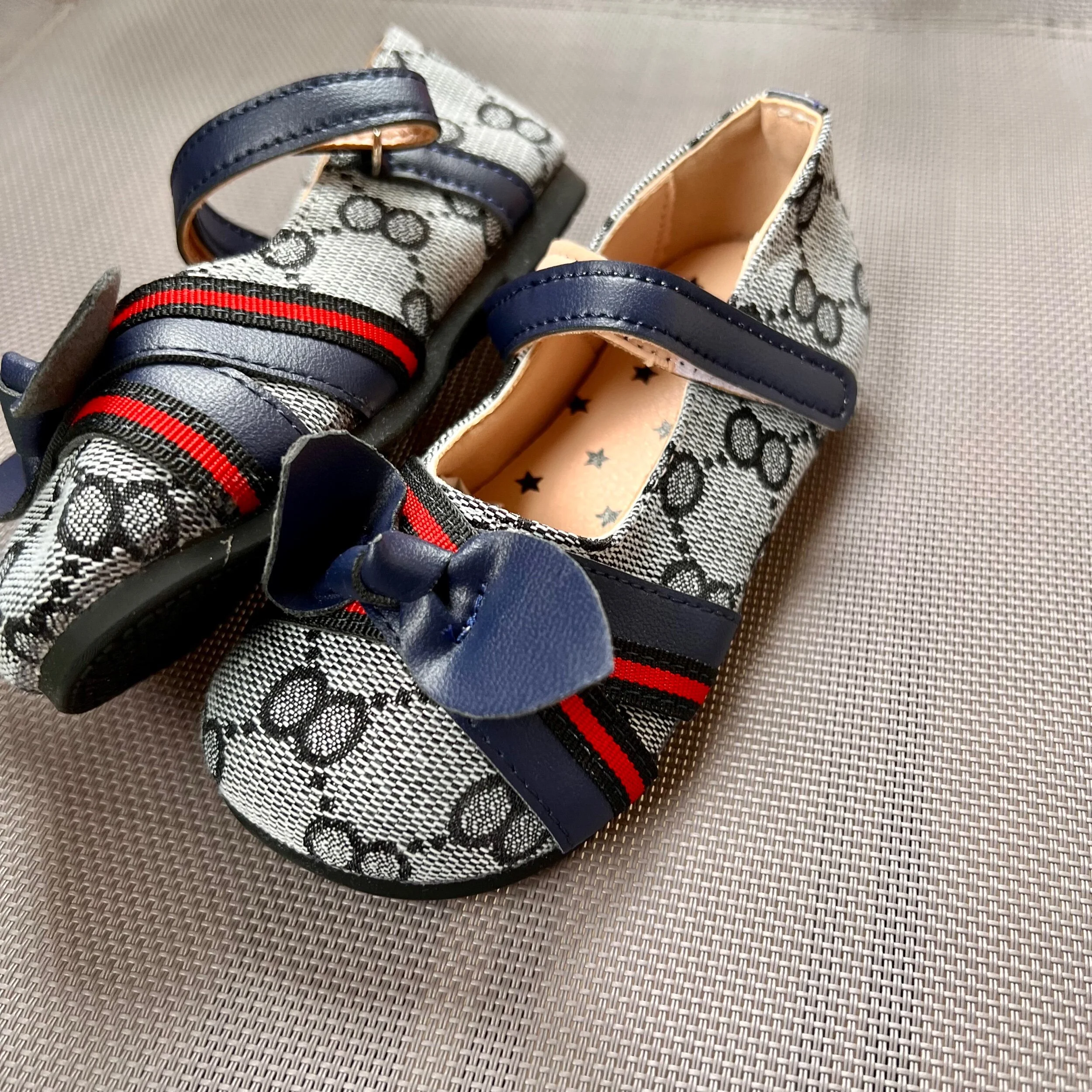 7D4E6099-6154-4665-9706-0EA6B9C5BC89