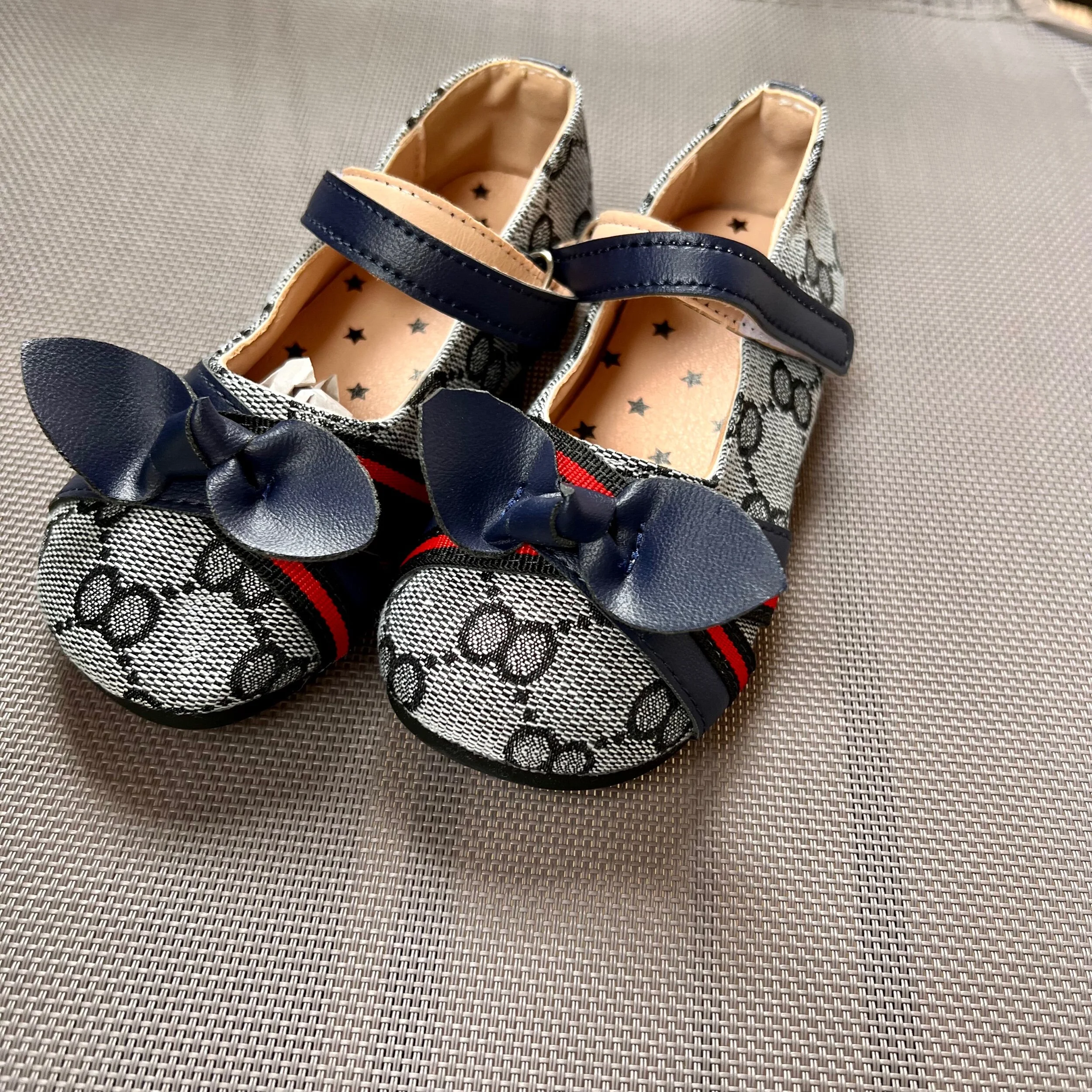 DB76108B-0447-45DB-8BC7-C6B95885A6E2