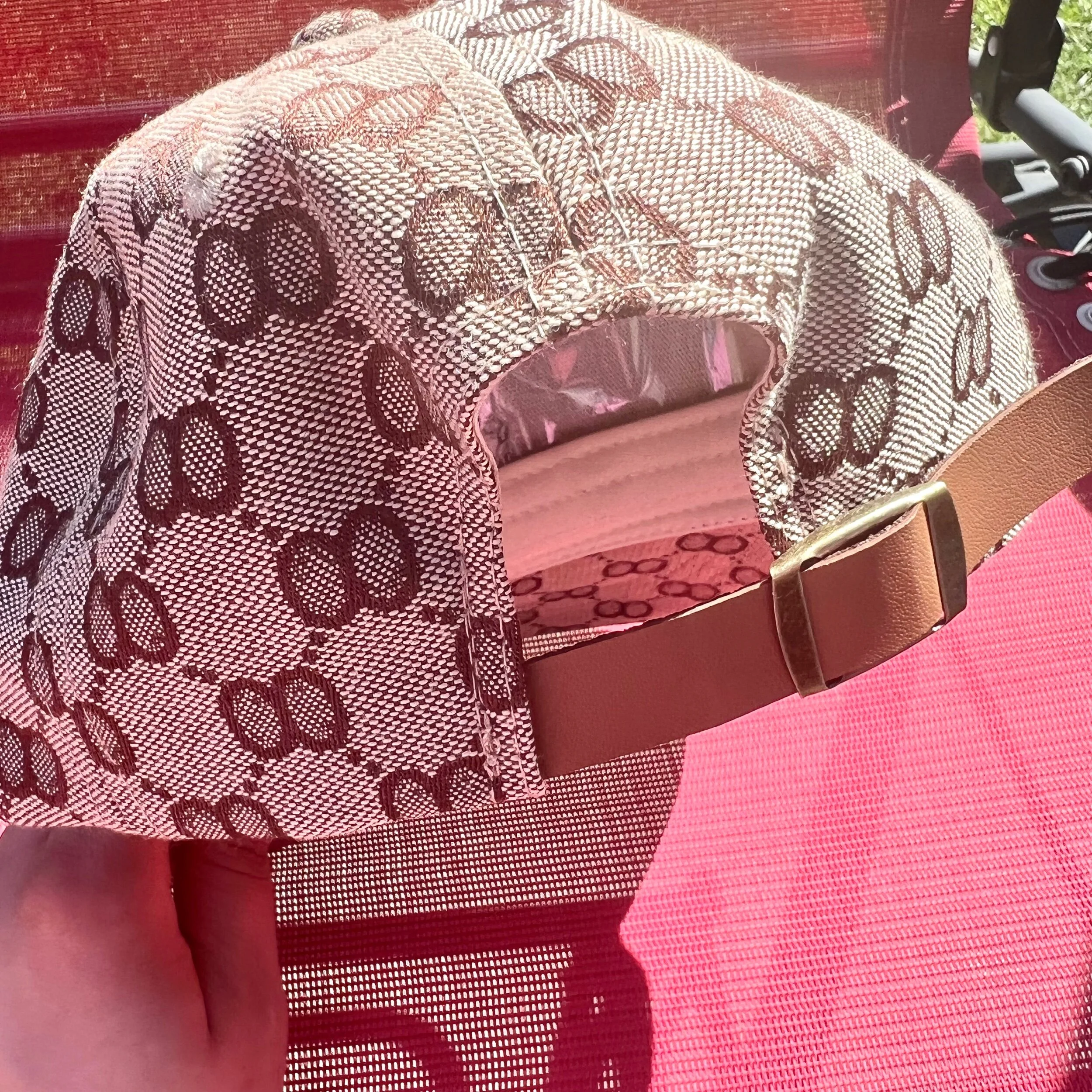 41CAC801-5EBD-44F5-B236-13FD1814FE70