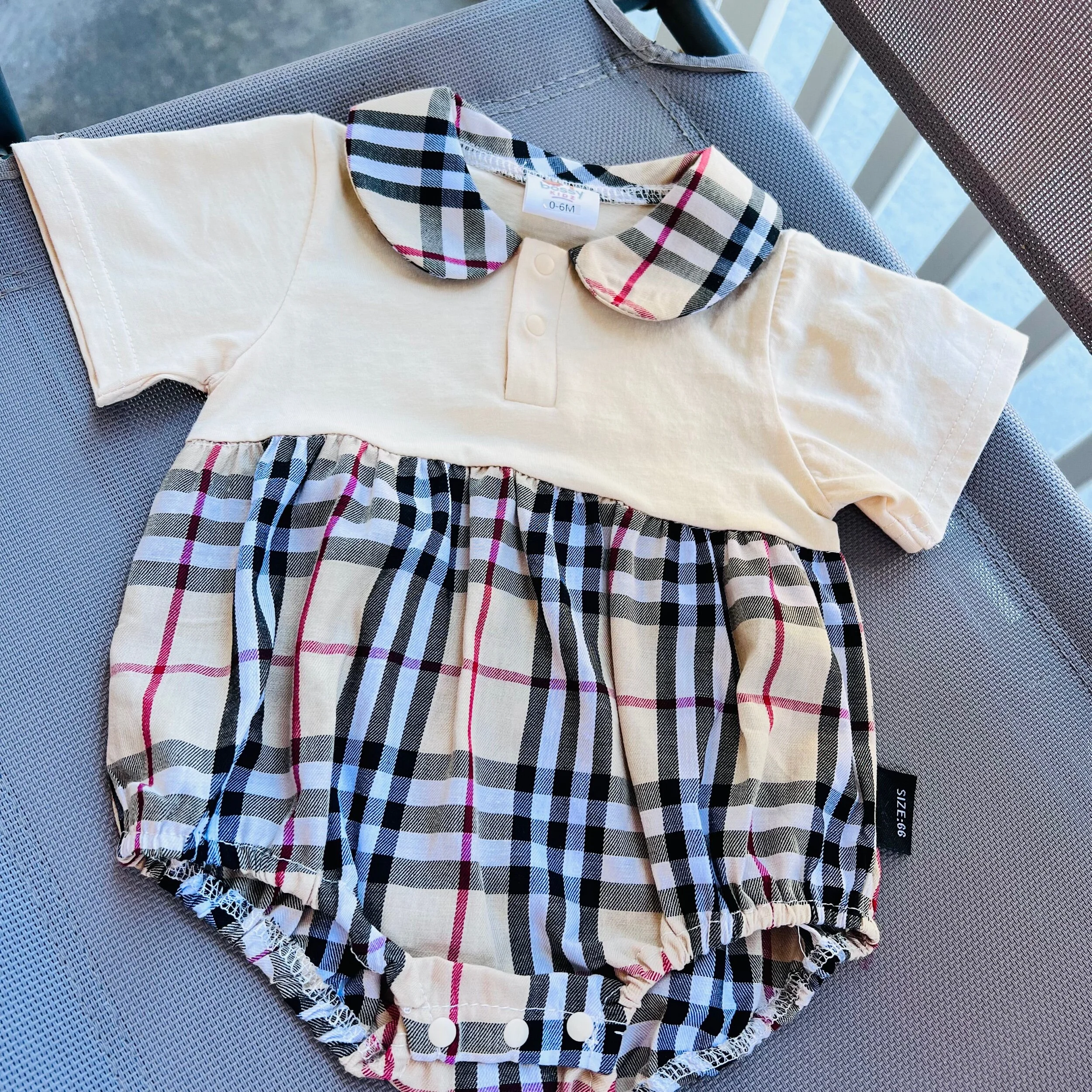 0E7E7E1E-8D1F-4FBF-A1E2-CB873F9B9554