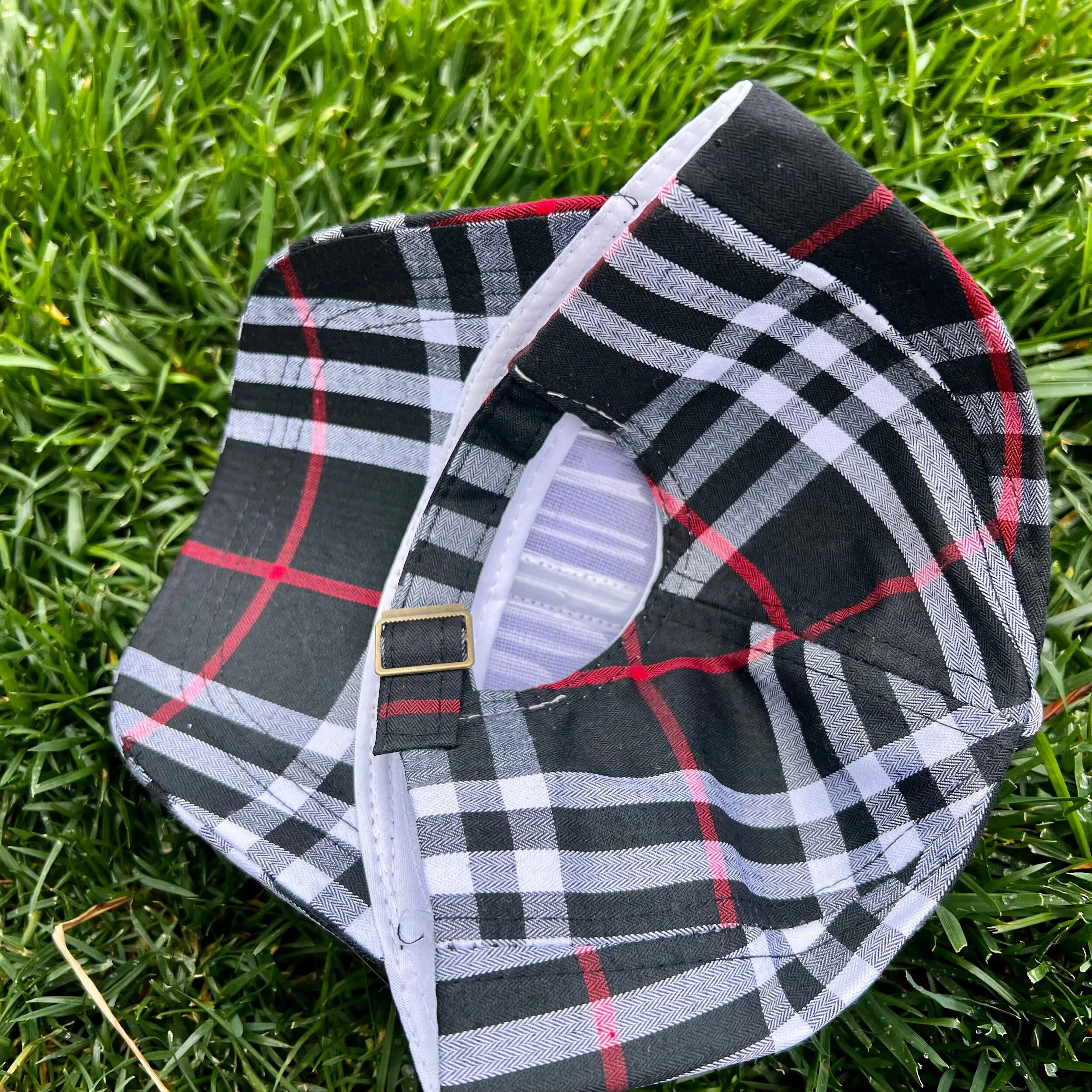 25F2A320-4FCF-415F-99EC-D83A5D7A051E