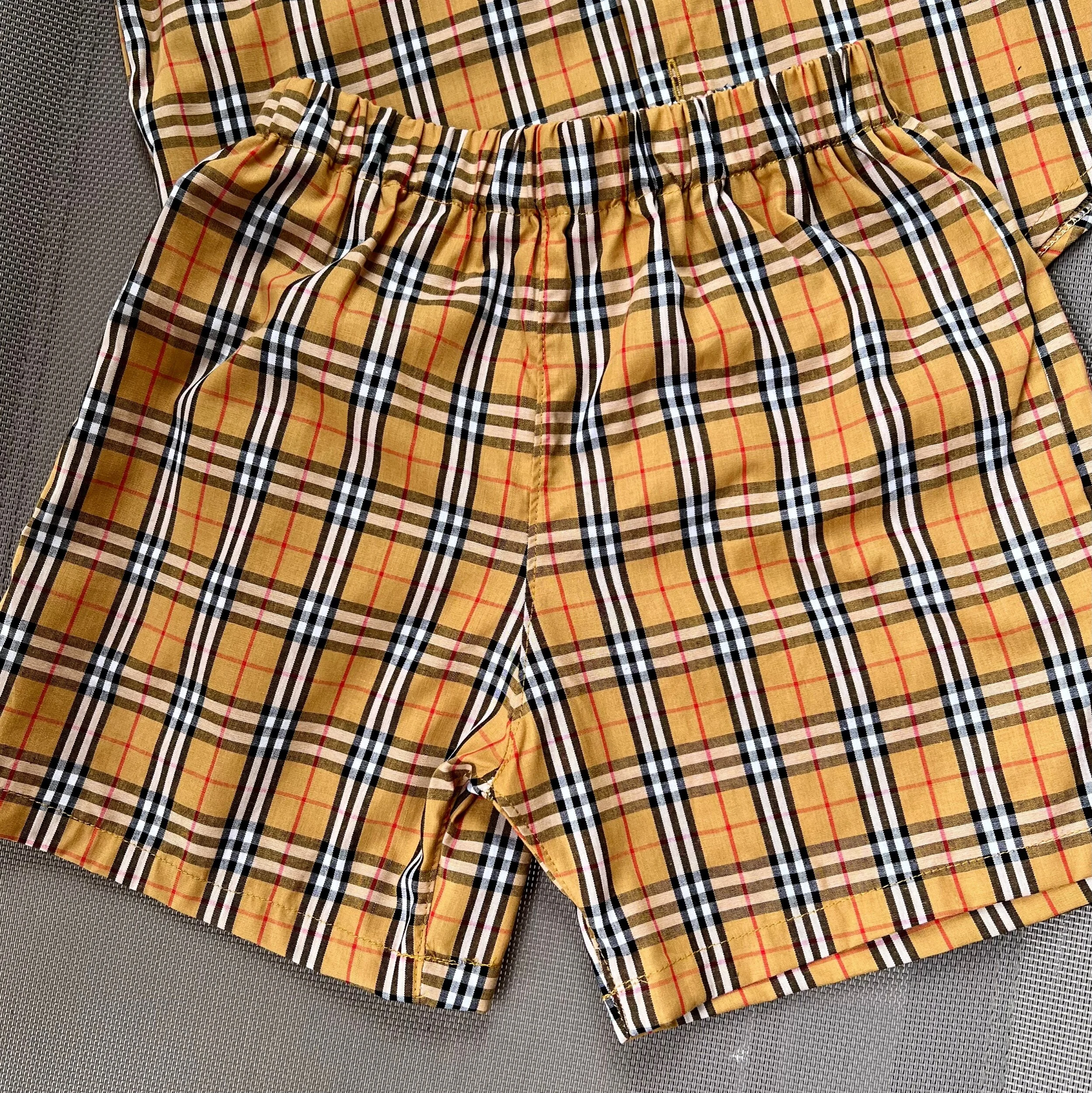 41EBBAC5-8224-49A4-85E4-4CB7ABD4F008