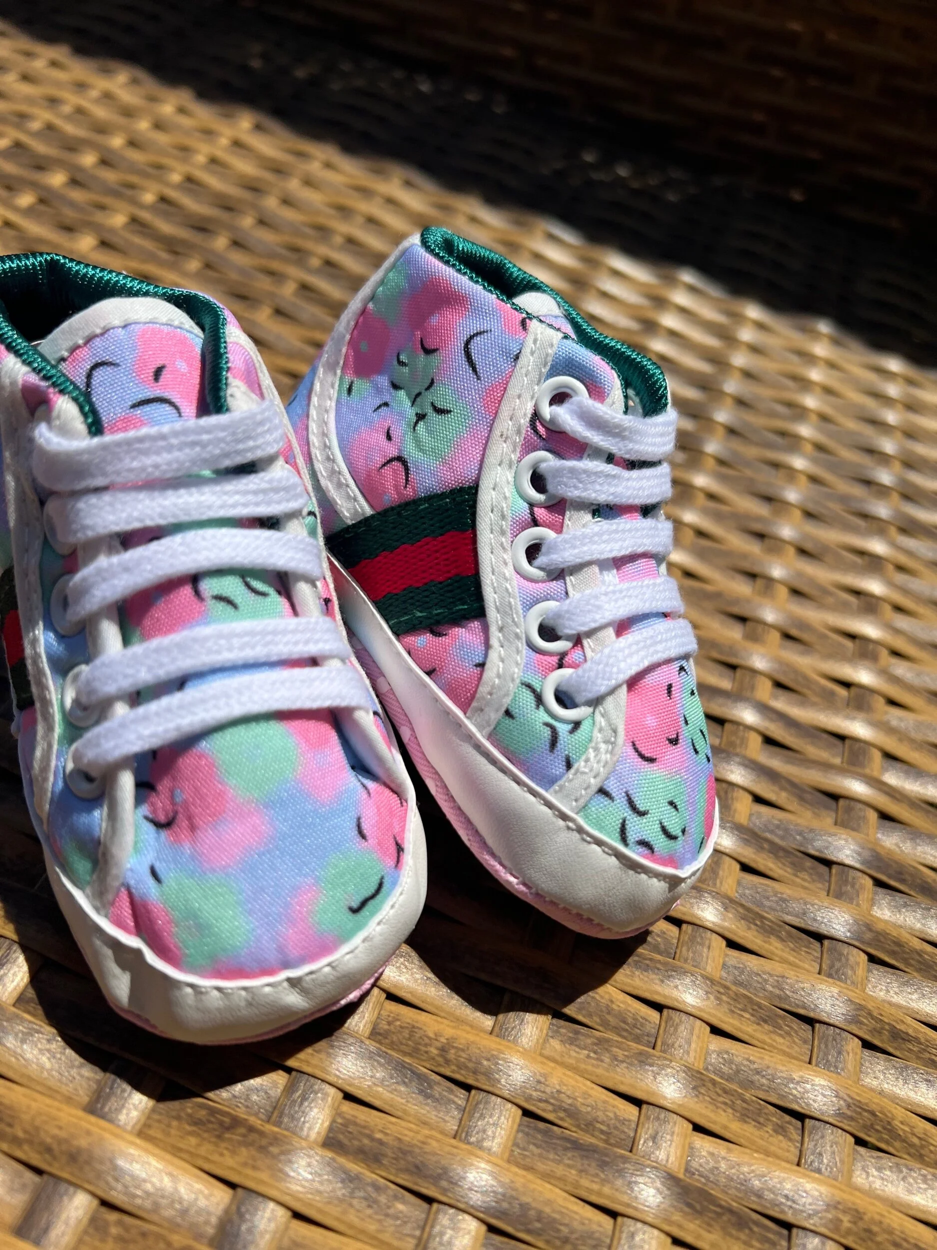 B1A807EA-5DBD-41F6-9D0B-8D58C352593E