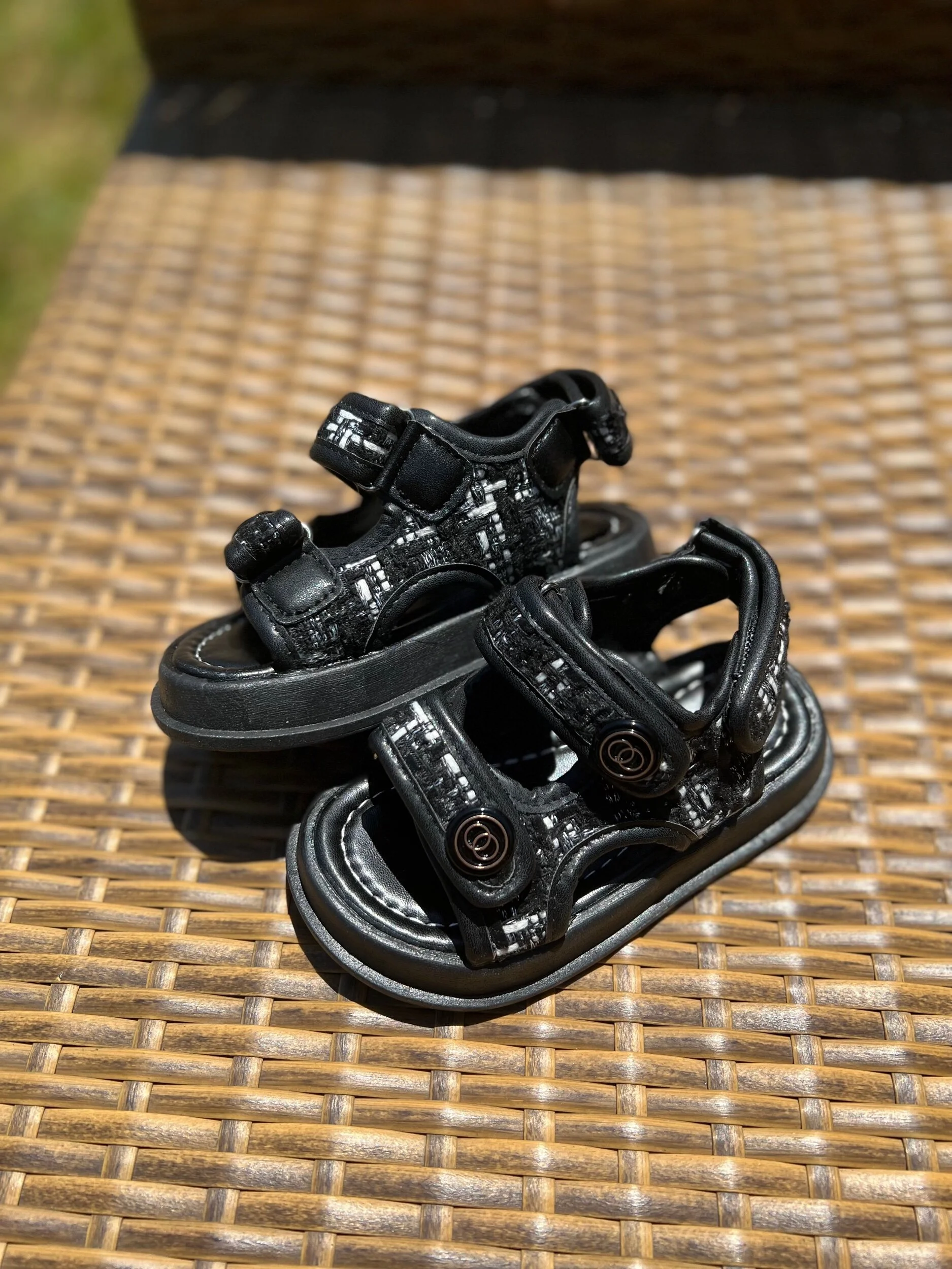 A29CAB55-FFC8-4B75-B441-CCE8703CAD1B