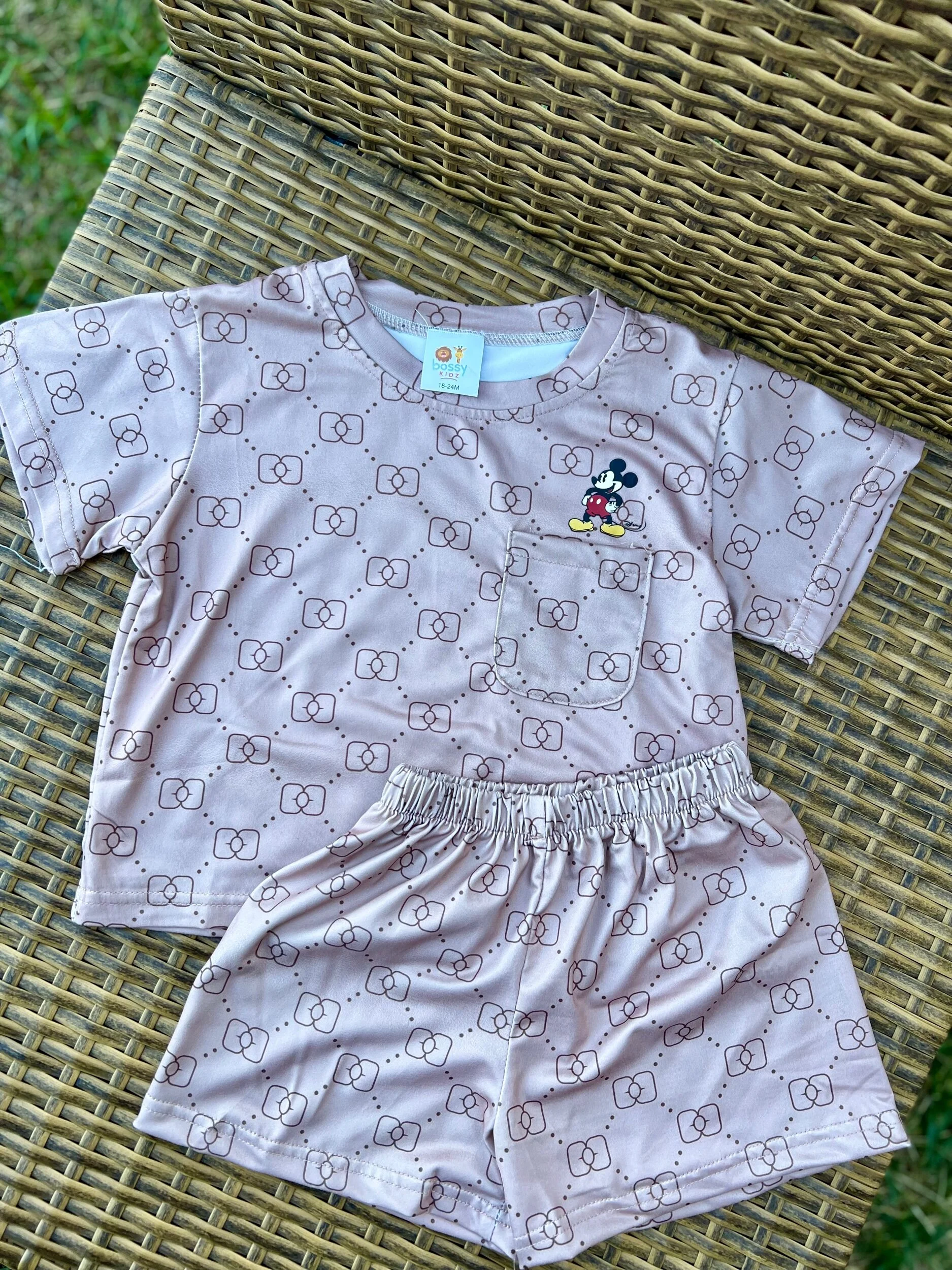 8F718863-0CA4-4990-AD07-88409B86B0C9