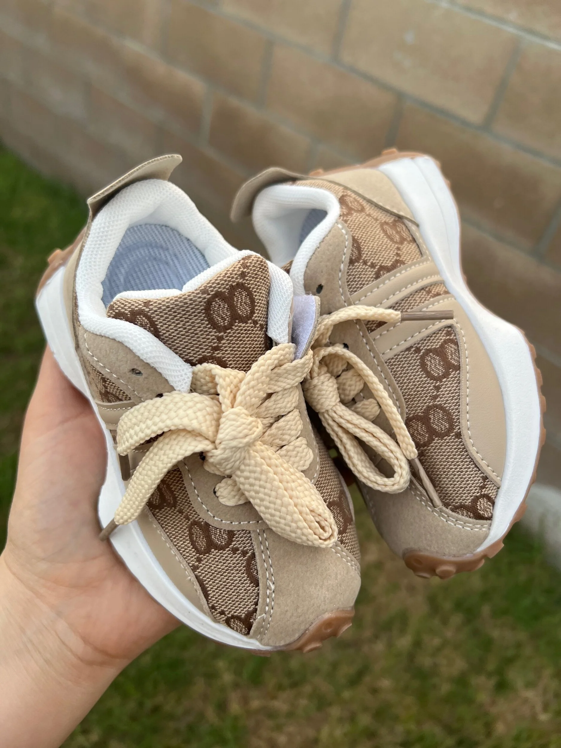 E51A24D0-9162-4B5B-92C9-9D631CC93088