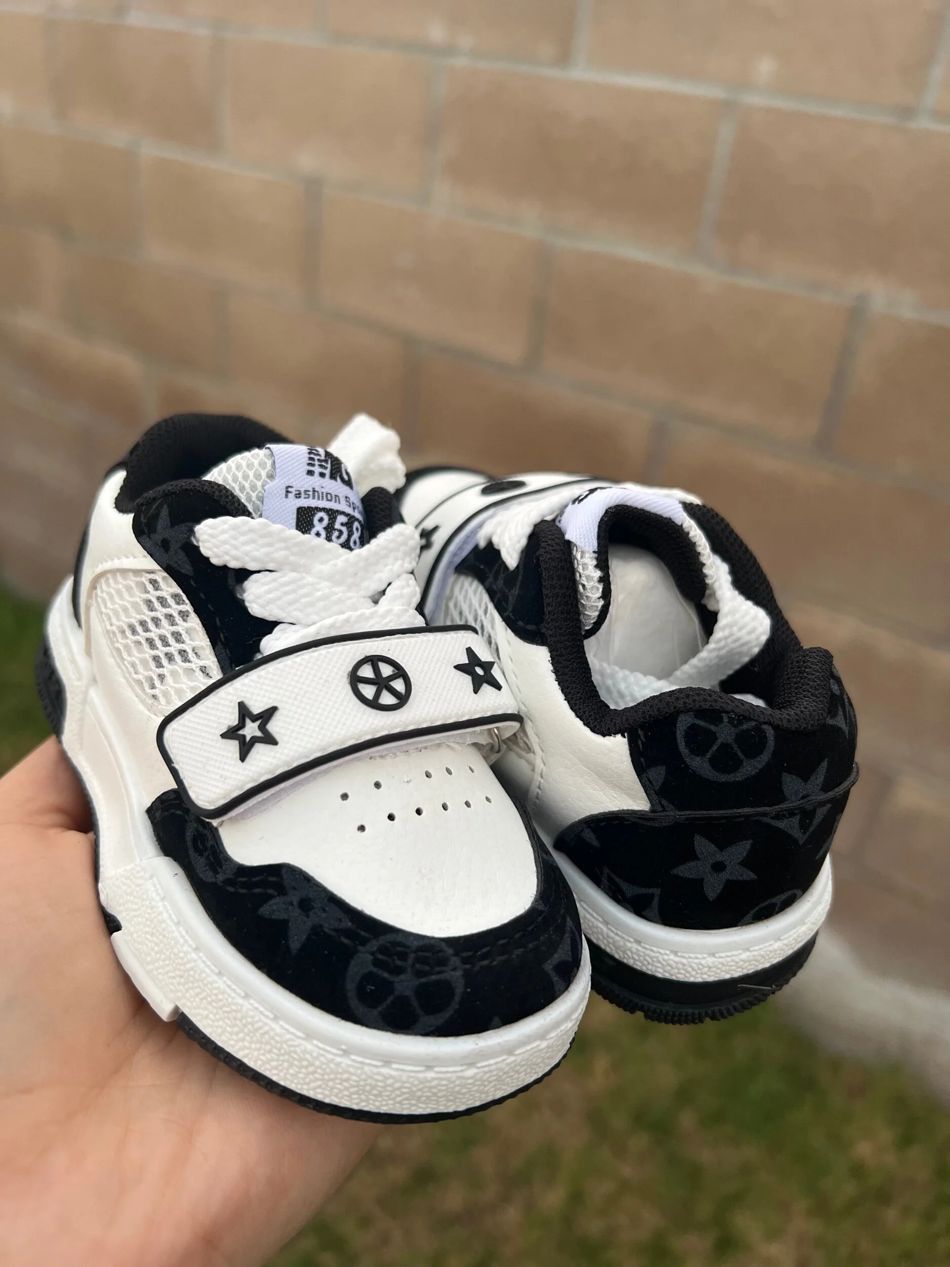 D604B7BB-AE2B-4347-A024-7D0E4B8FABAF