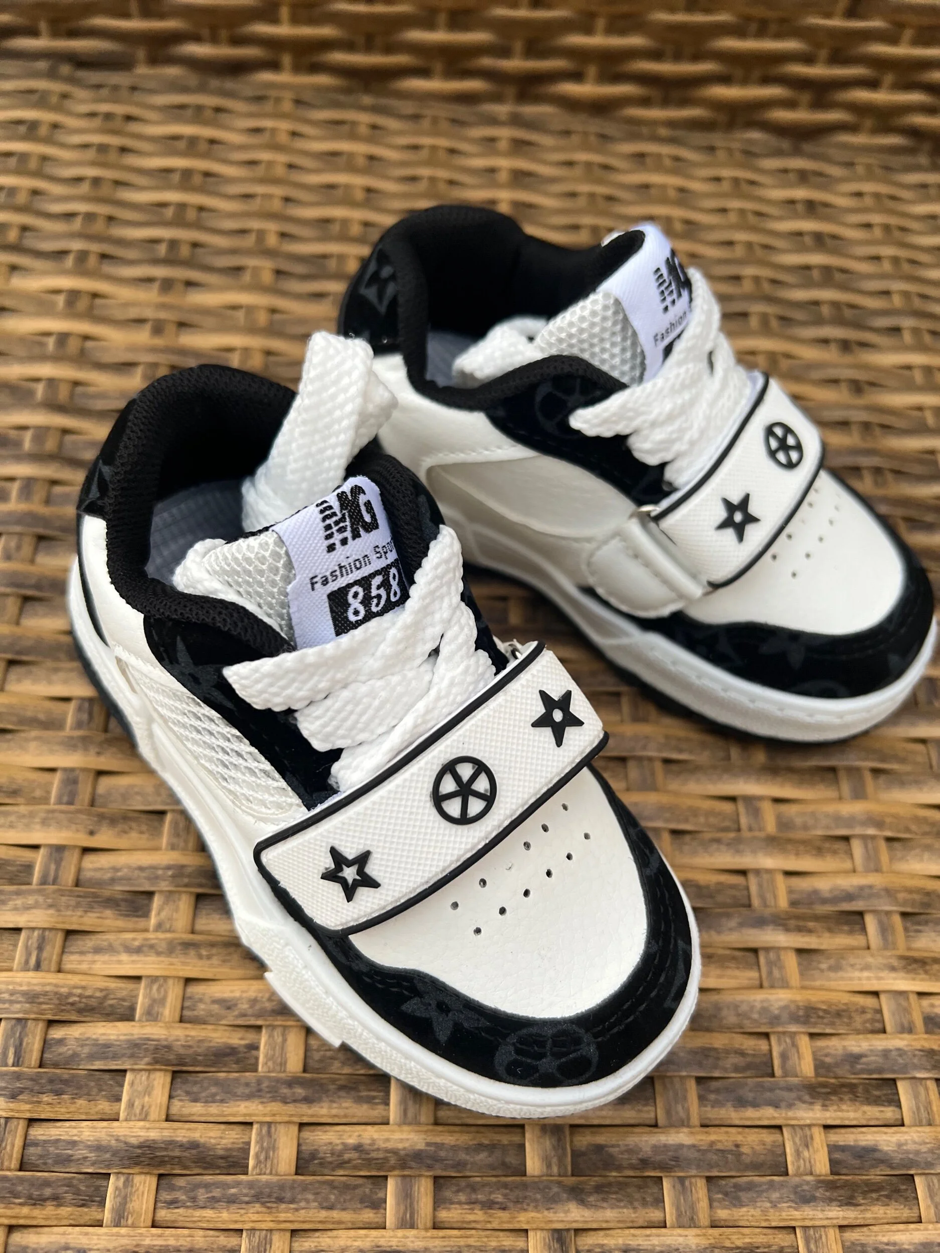 FB71838D-676C-4816-93C4-2D61542B981E