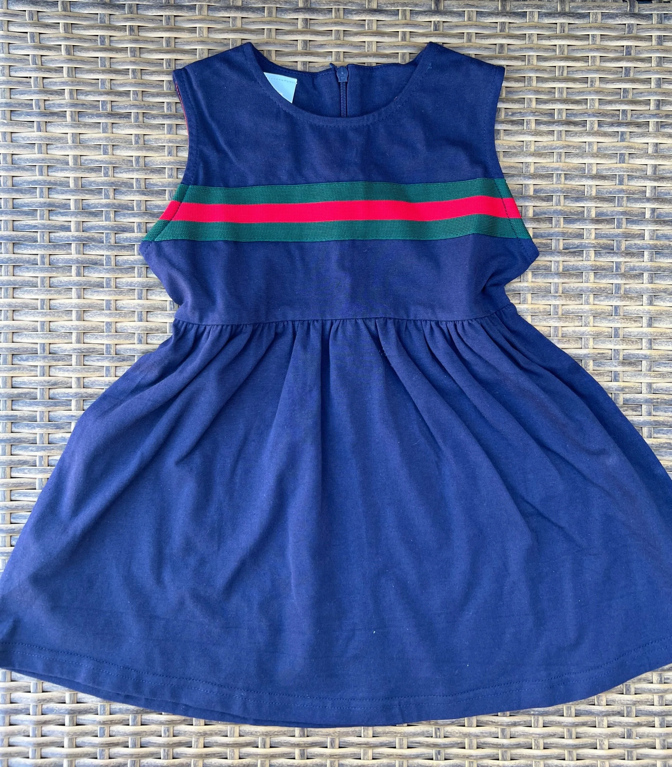 7E446A69-9B68-45FB-93FA-94B40FC5E5A7