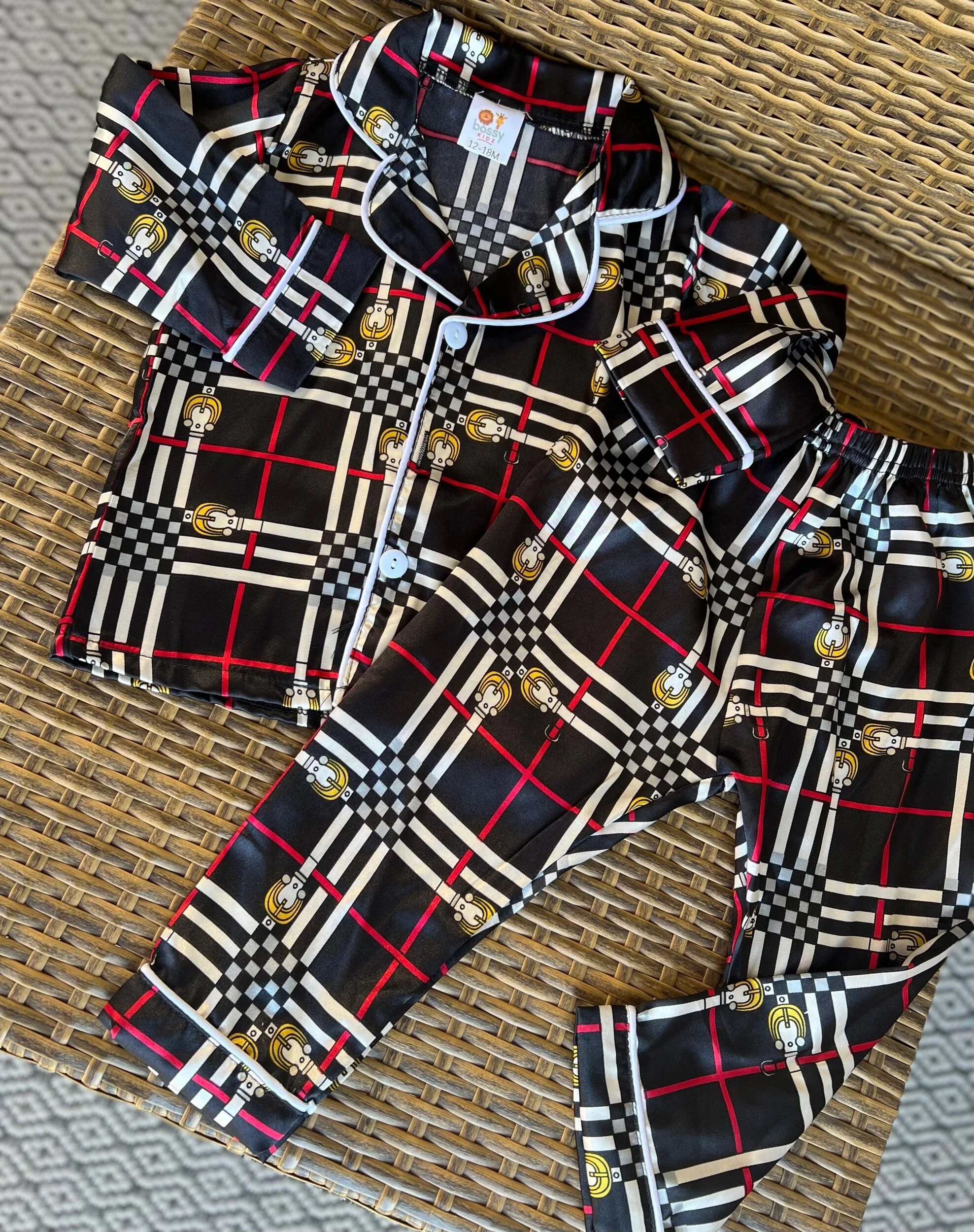 6EE39A6F-E89B-4A63-940E-64DF438CB647