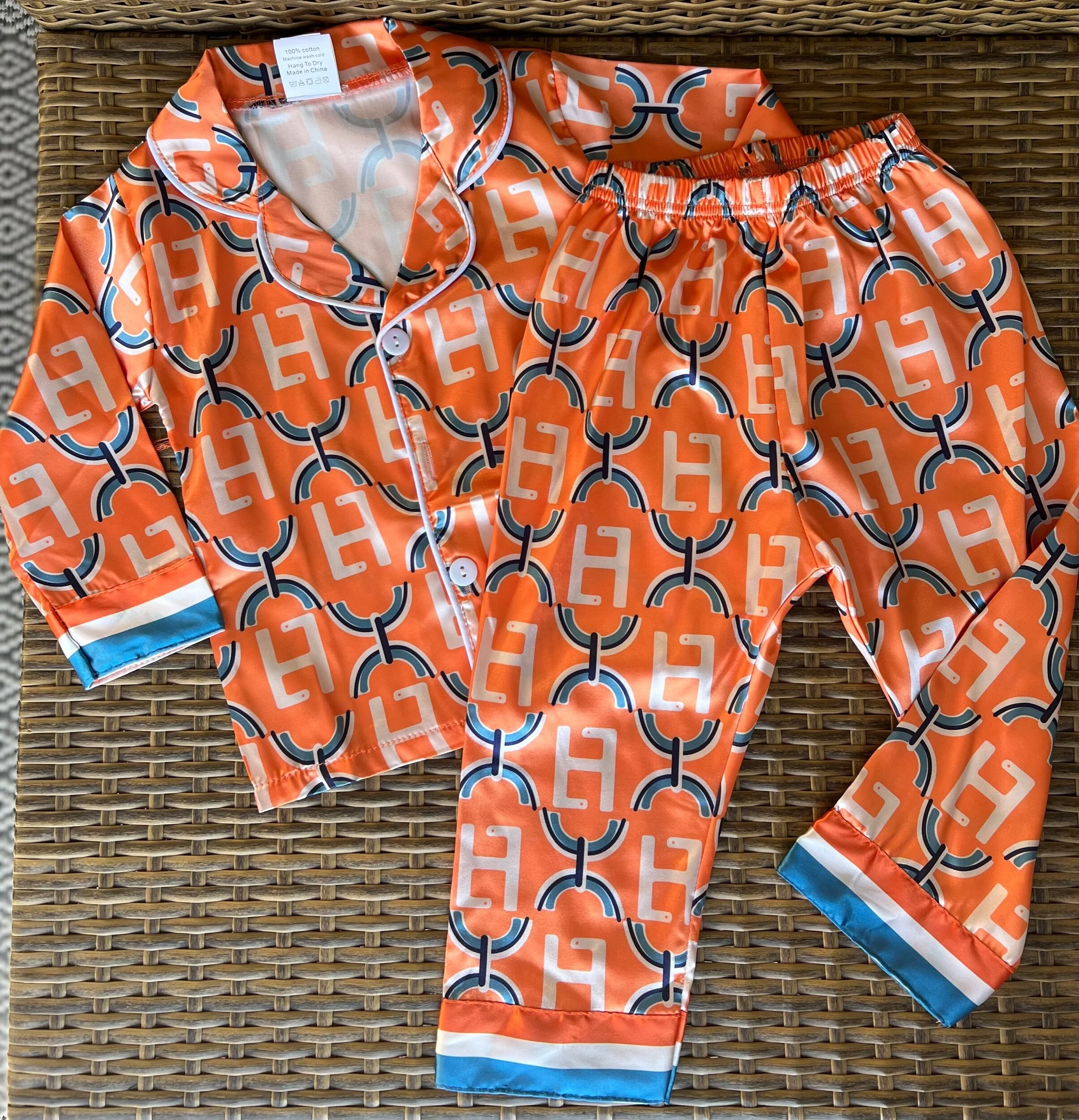 63367C63-CCEC-416F-B85A-1F5C51558021