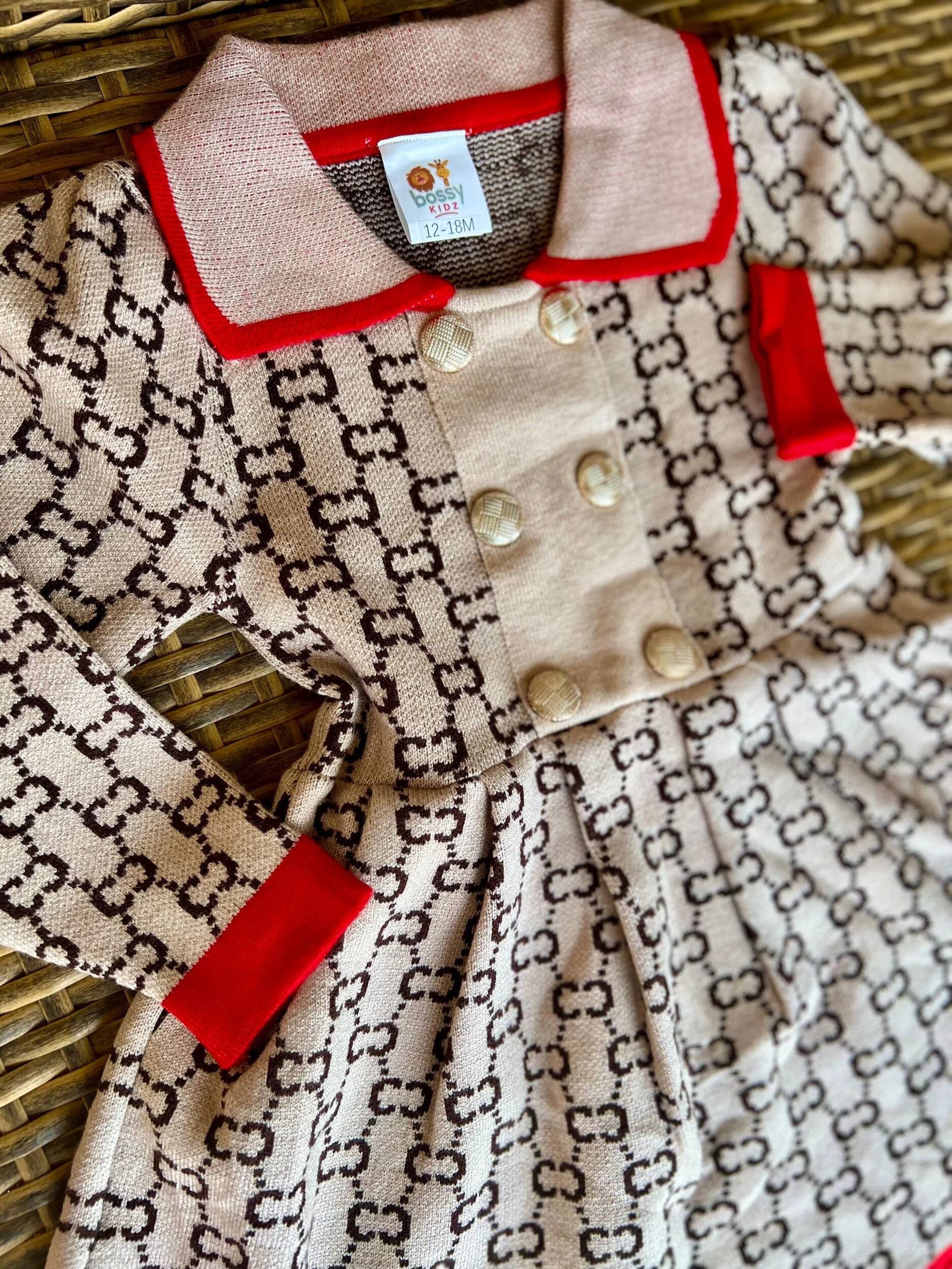 9922BEFE-5D00-4A52-AD64-DD8C3A792F2E