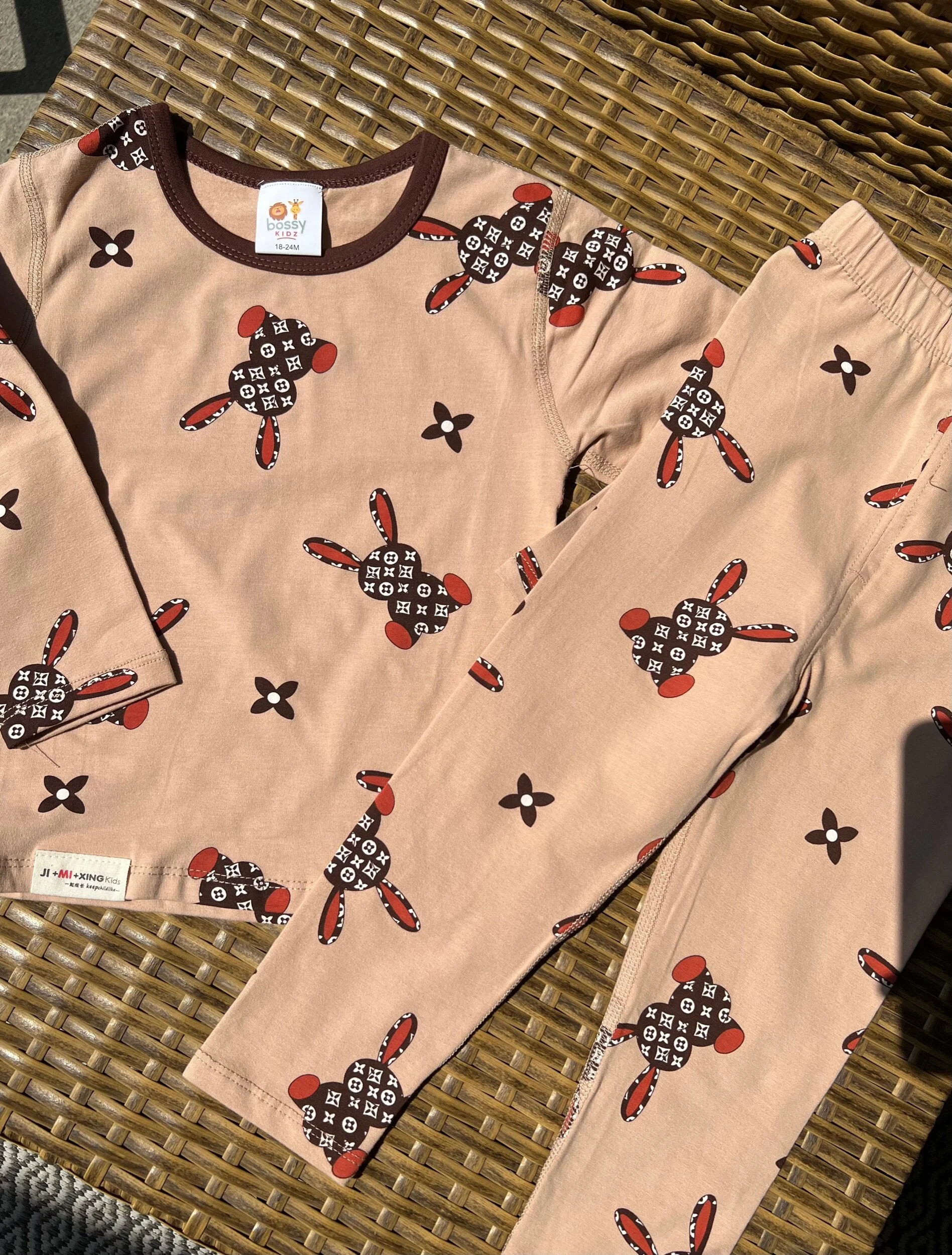 960F87EB-F33A-4C74-9F79-A119CBF2D206