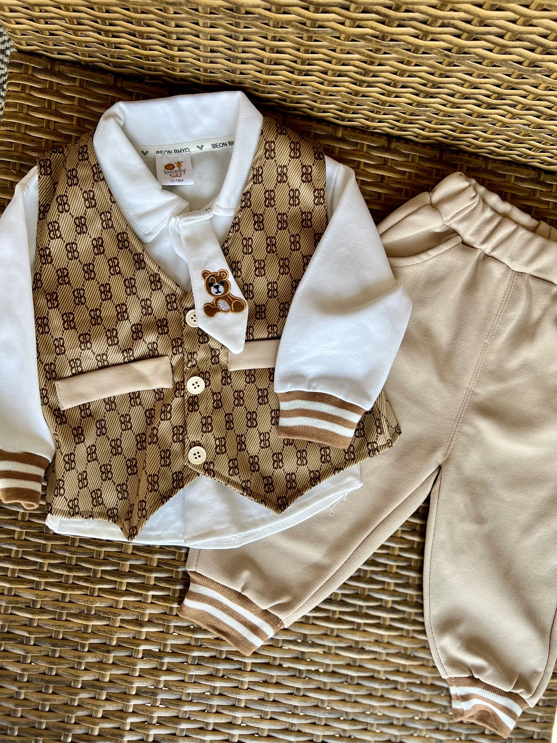 FE917E29-1223-4424-AB37-8834ACD42B2B