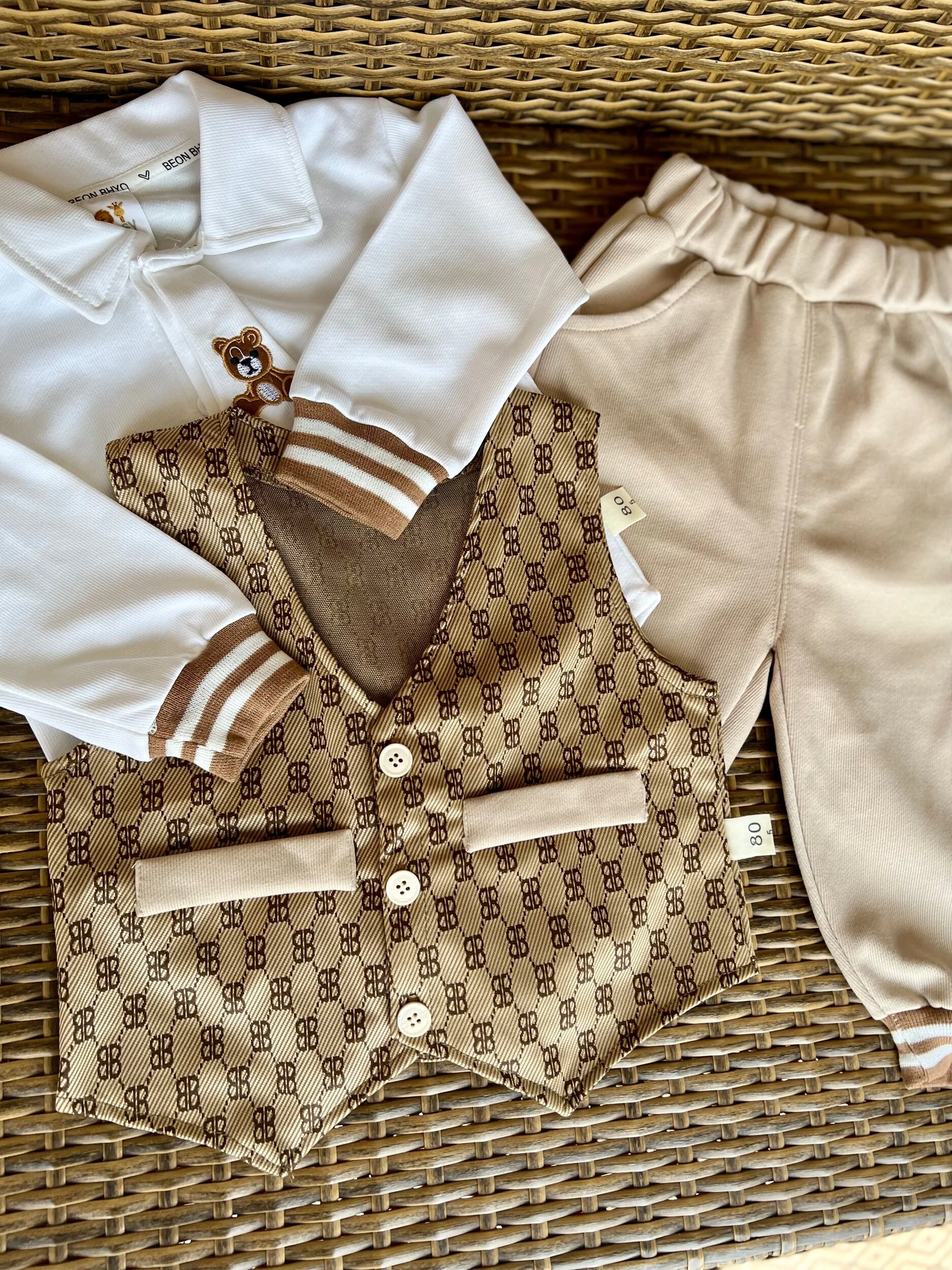 3EC12030-E753-4948-826D-F1203005B9DC