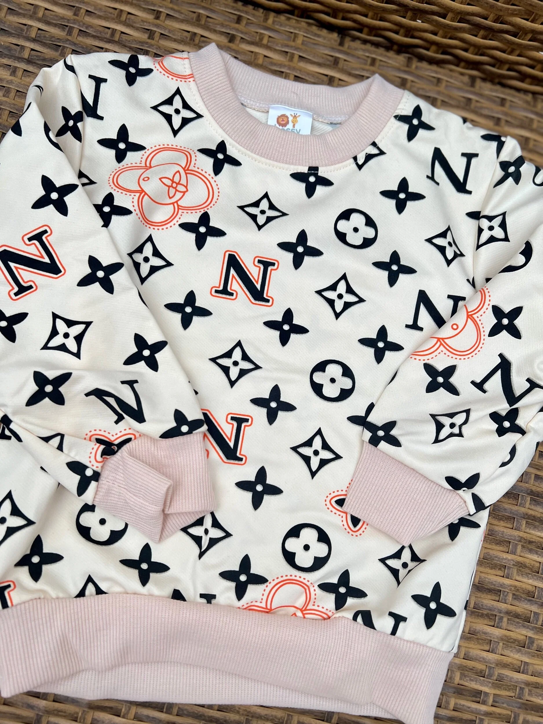 7A362C01-F613-479C-8A68-10A8F397B868