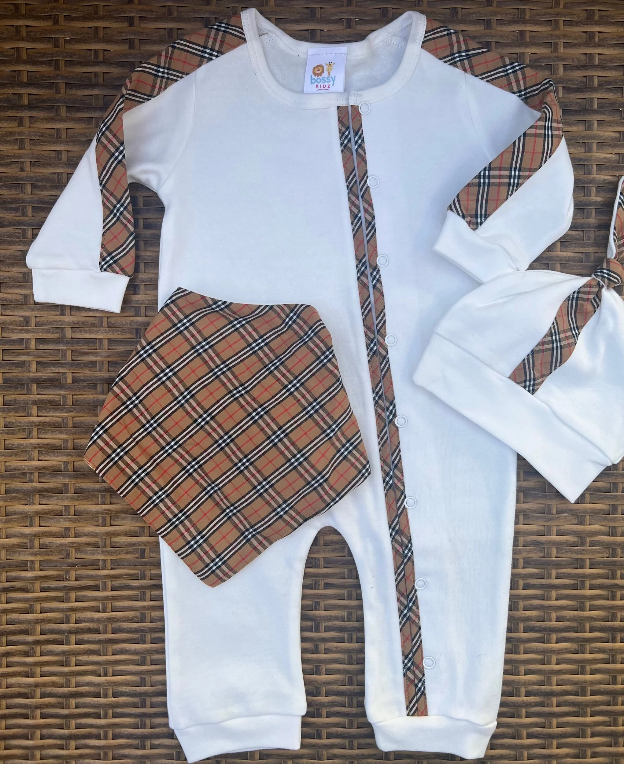 9CCCE96B-A881-4711-B6A3-3F27F930B8E0