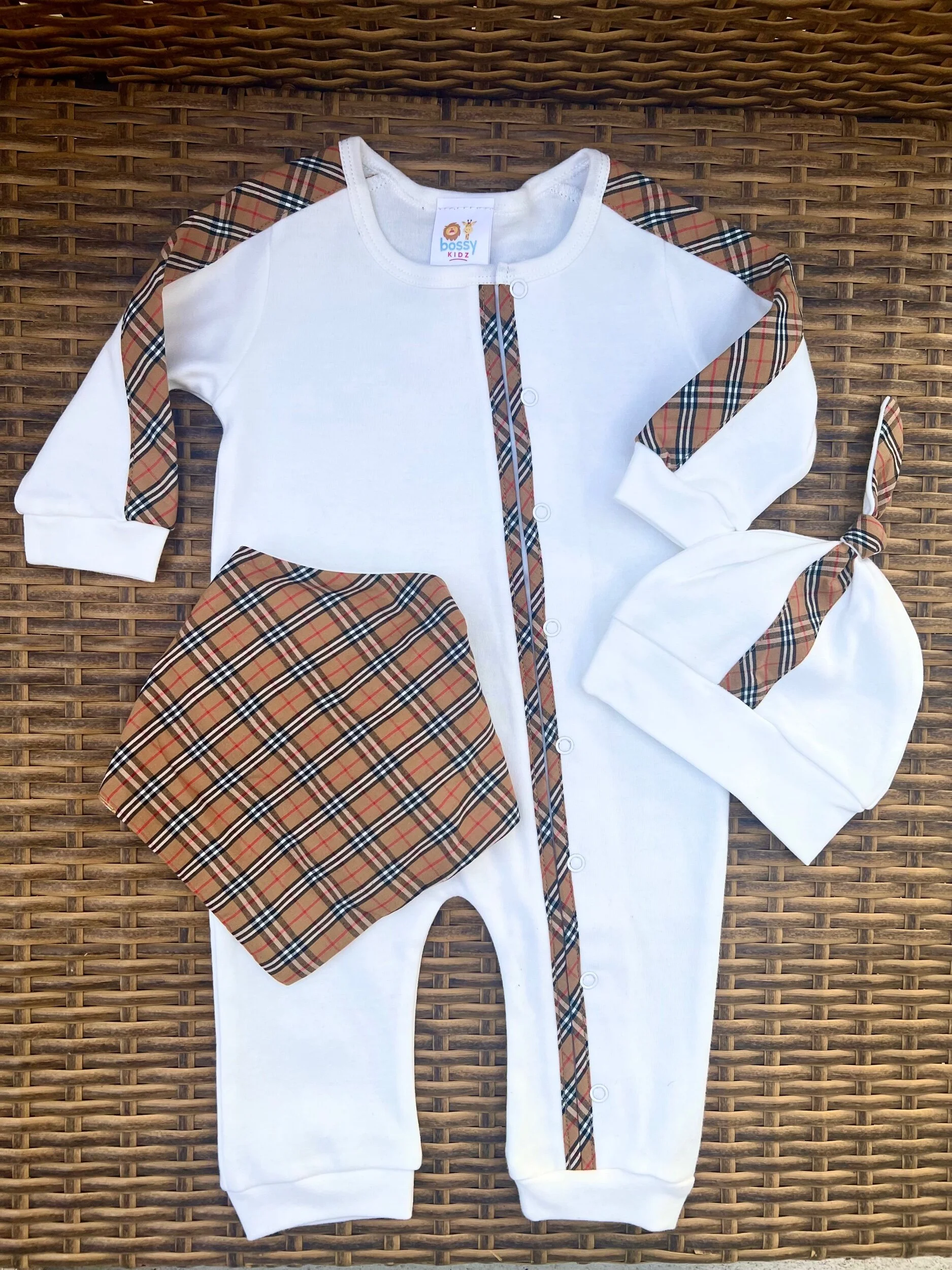 2B6DC61C-78A3-430D-91C1-ED3FFC7FBD66