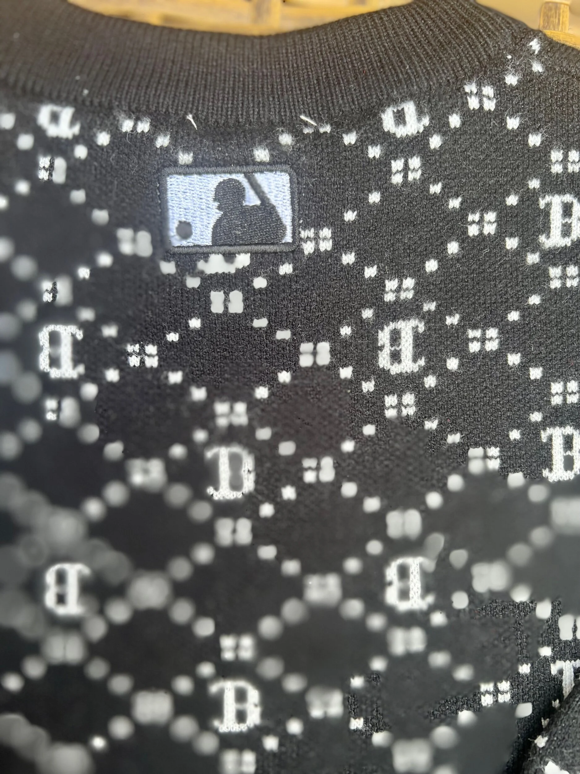 2E56DFE4-ECDB-4AB9-9509-D6CE7F759340