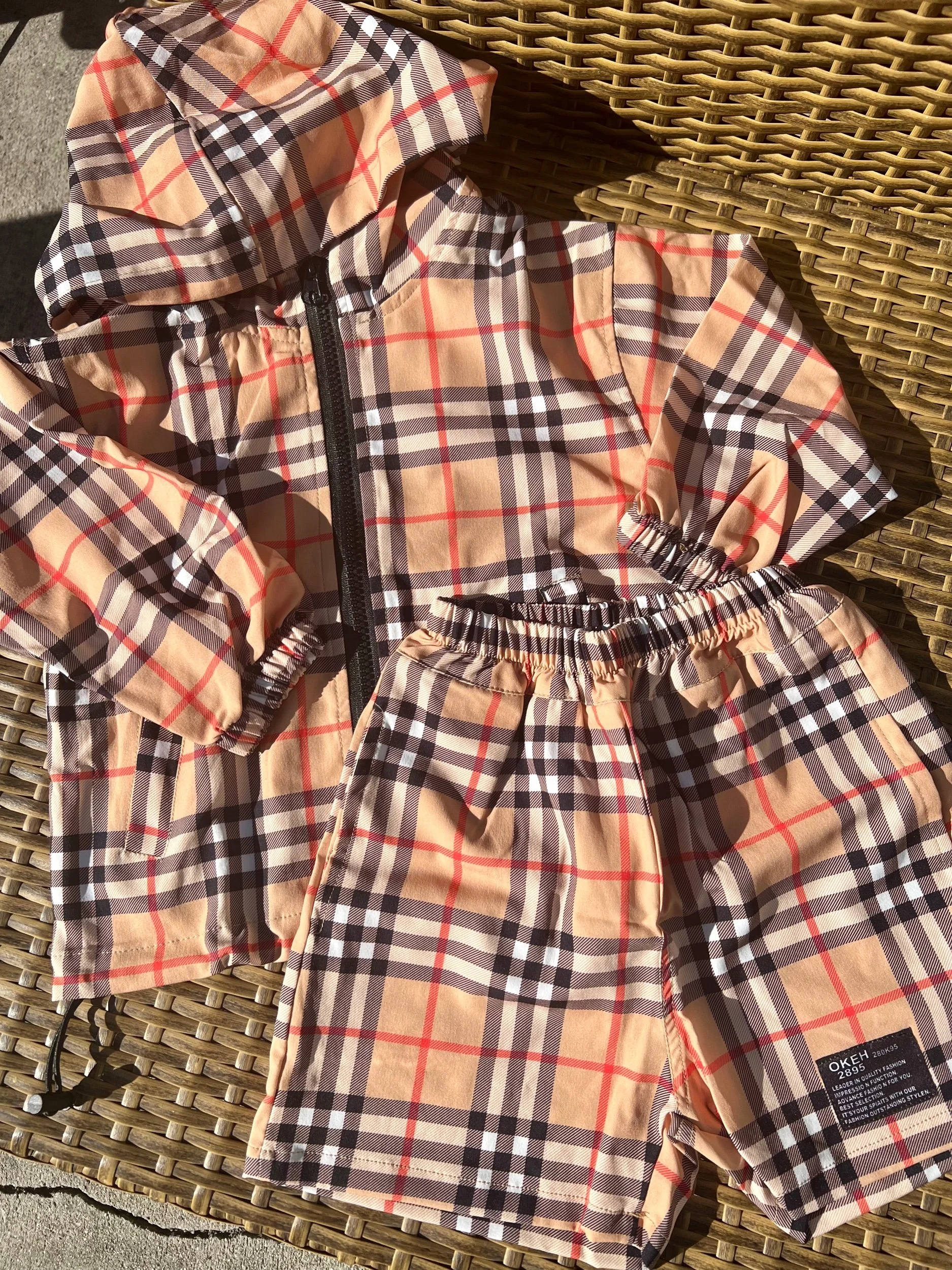 3AC5077B-4FD8-4C5D-A378-73122334ECAB