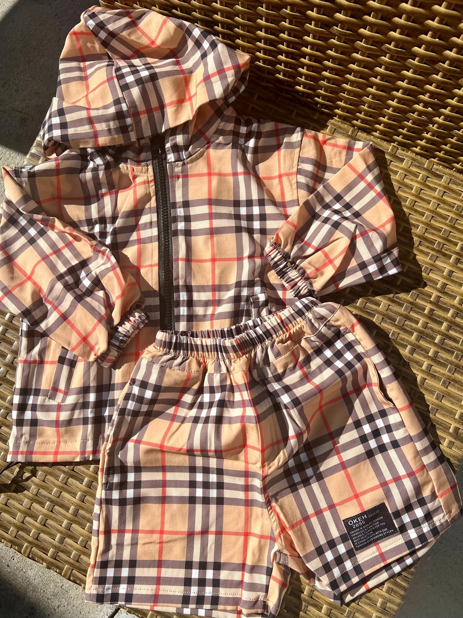 16C064B4-6386-4C71-A731-9722A6E55B21