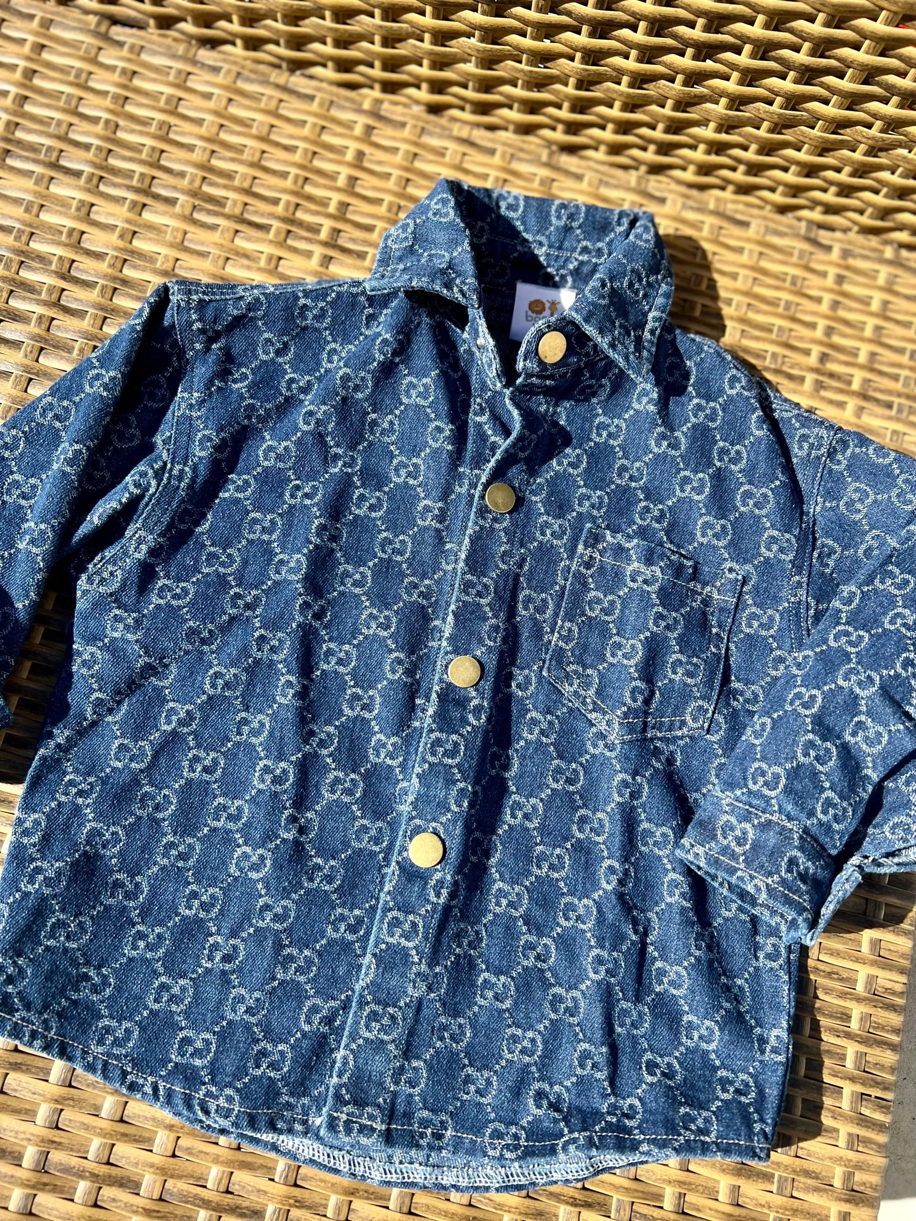 E7958F8B-E69E-4370-8A82-F228E0862553