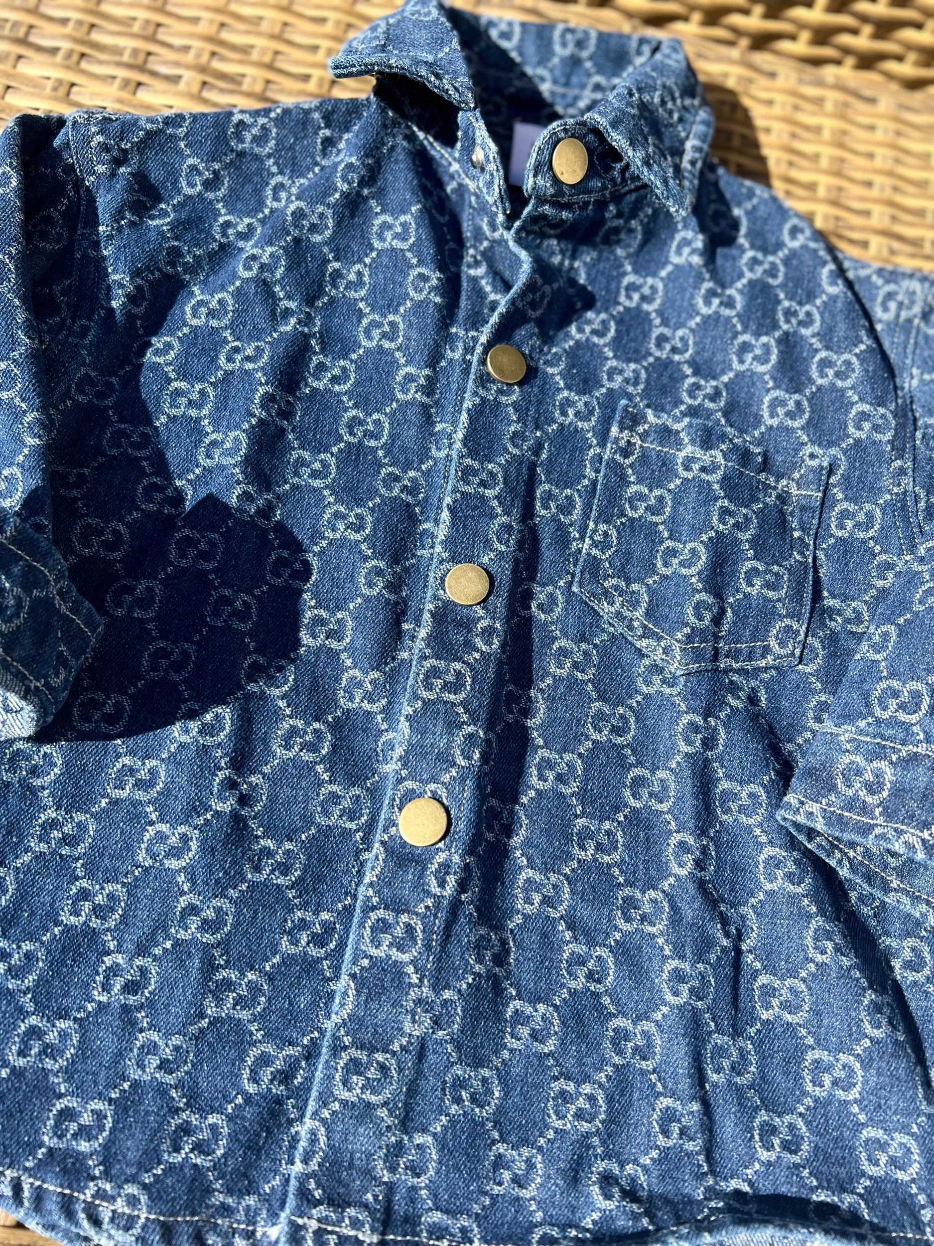 E3177D8A-7420-4C40-BD58-30B72B31B5AC